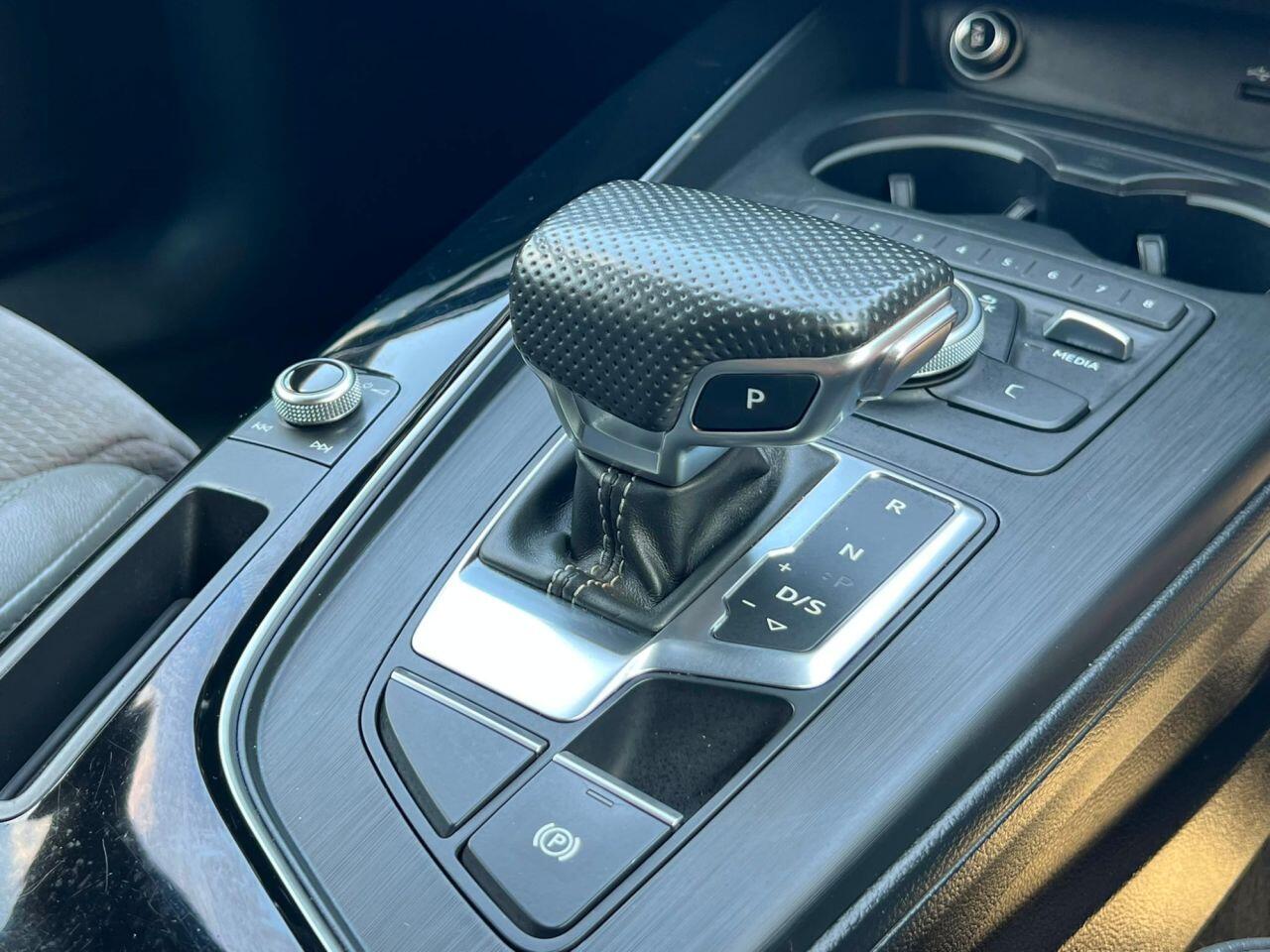 Audi A4 view 30