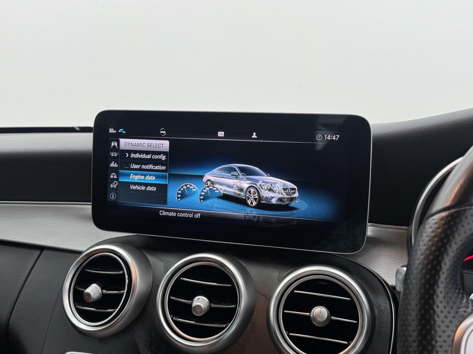 Mercedes-Benz C-Class view 21