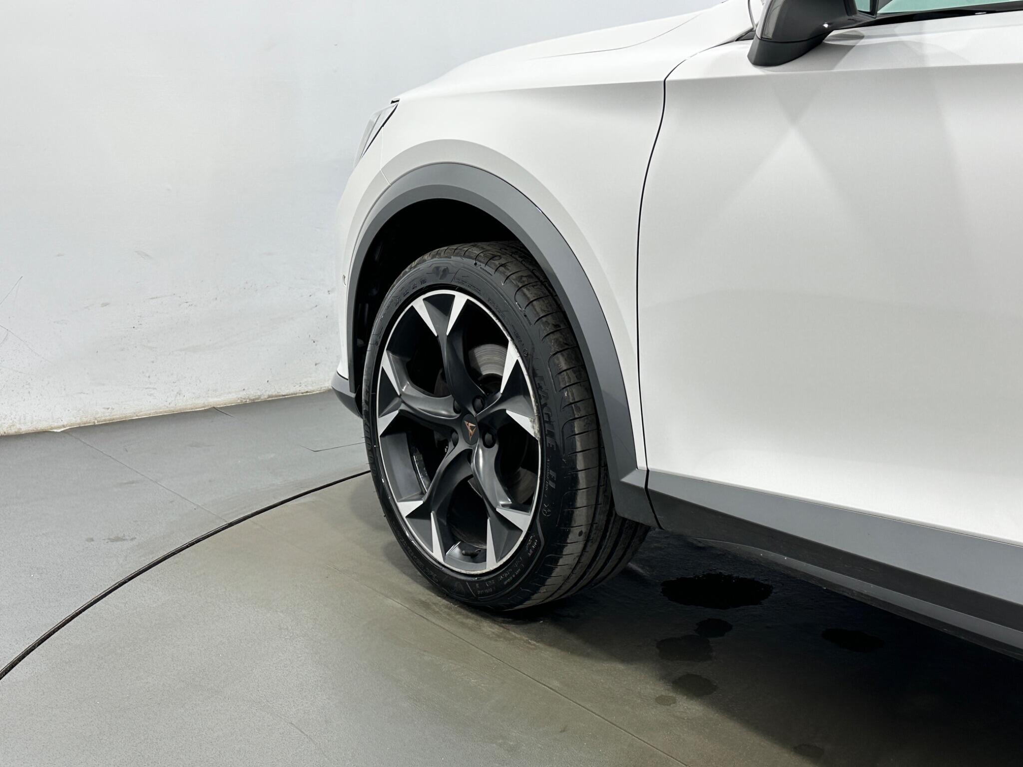CUPRA Formentor view 50