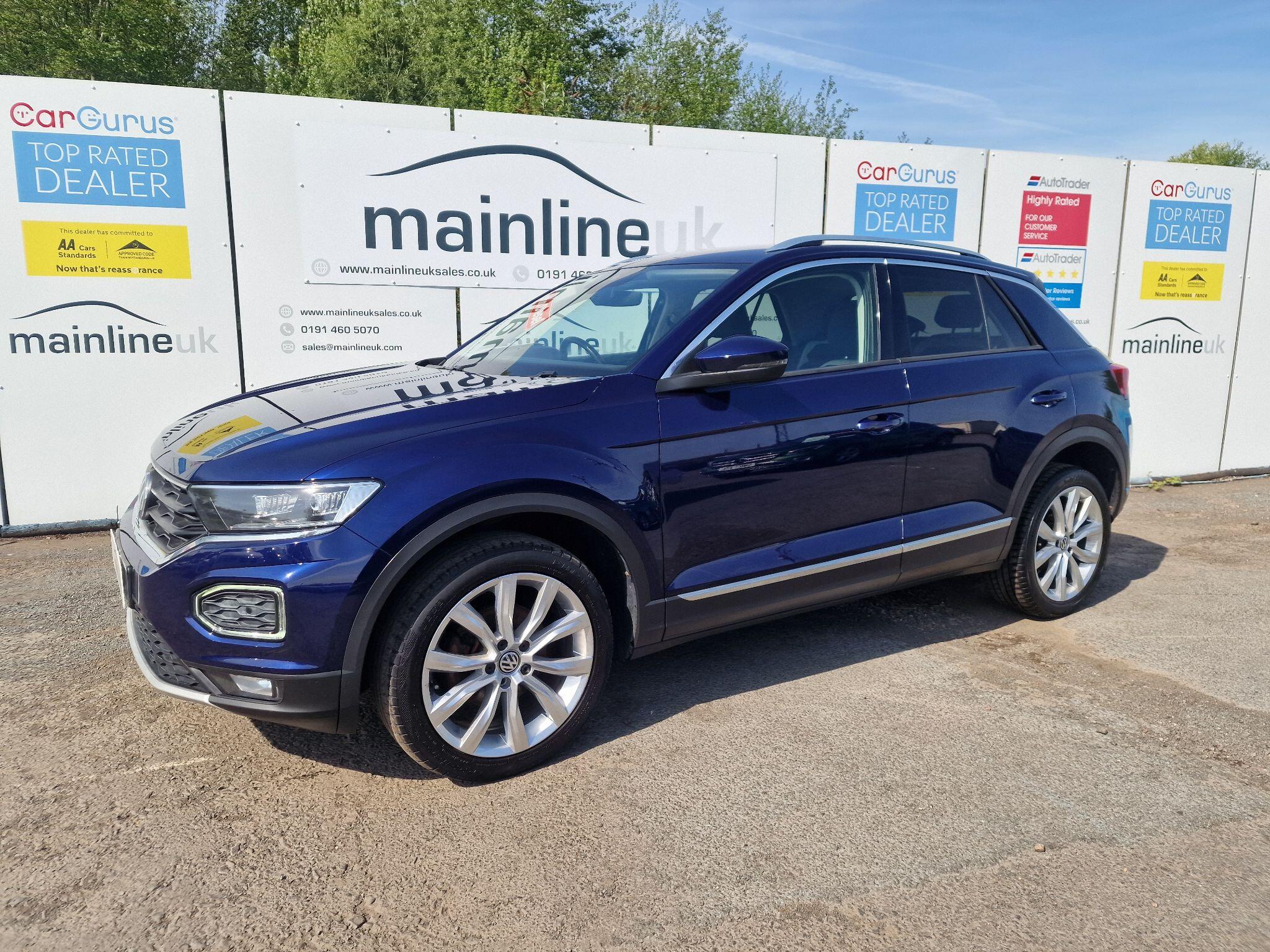 Volkswagen T-Roc view 17