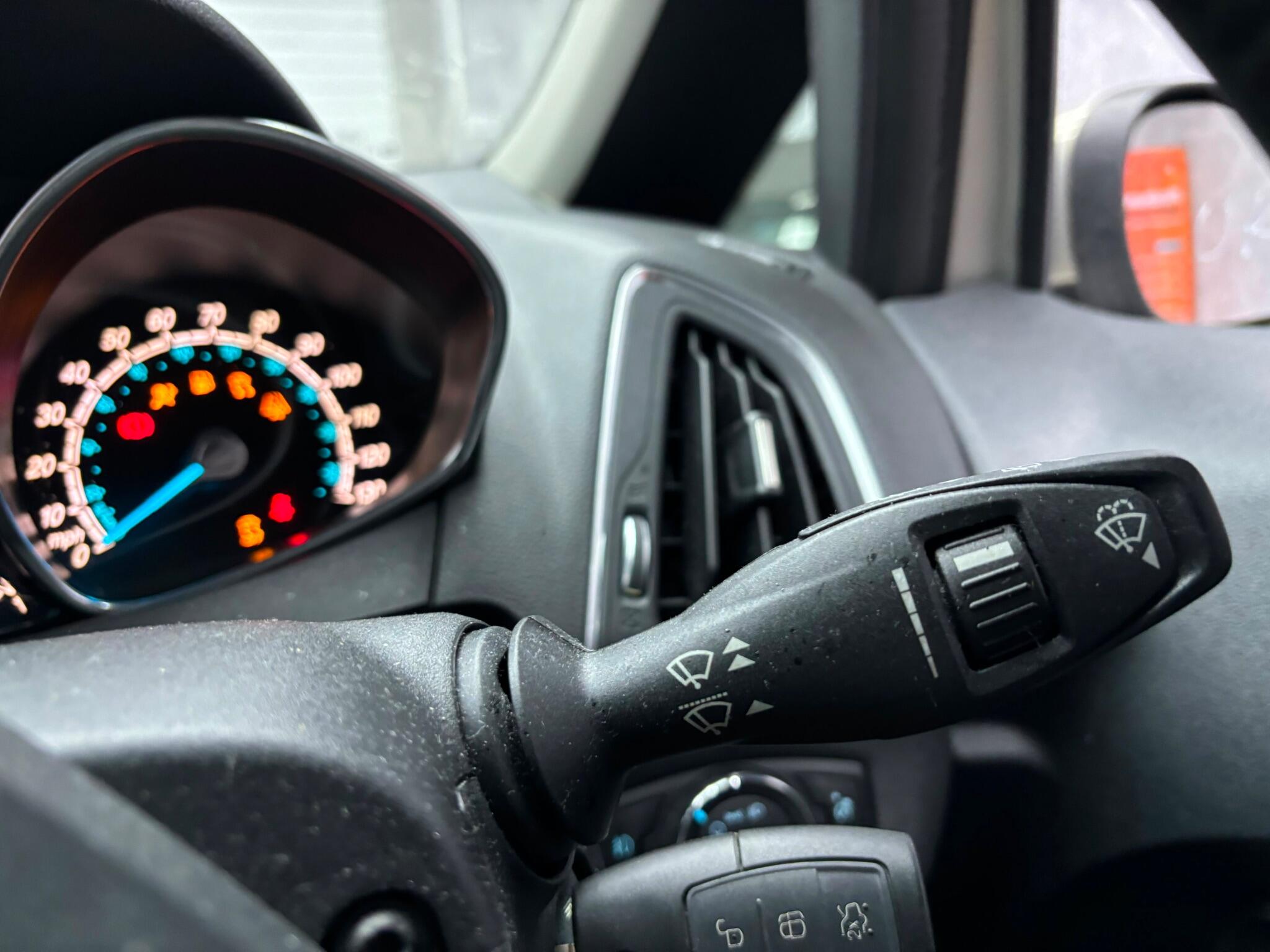 Ford B-Max view 21