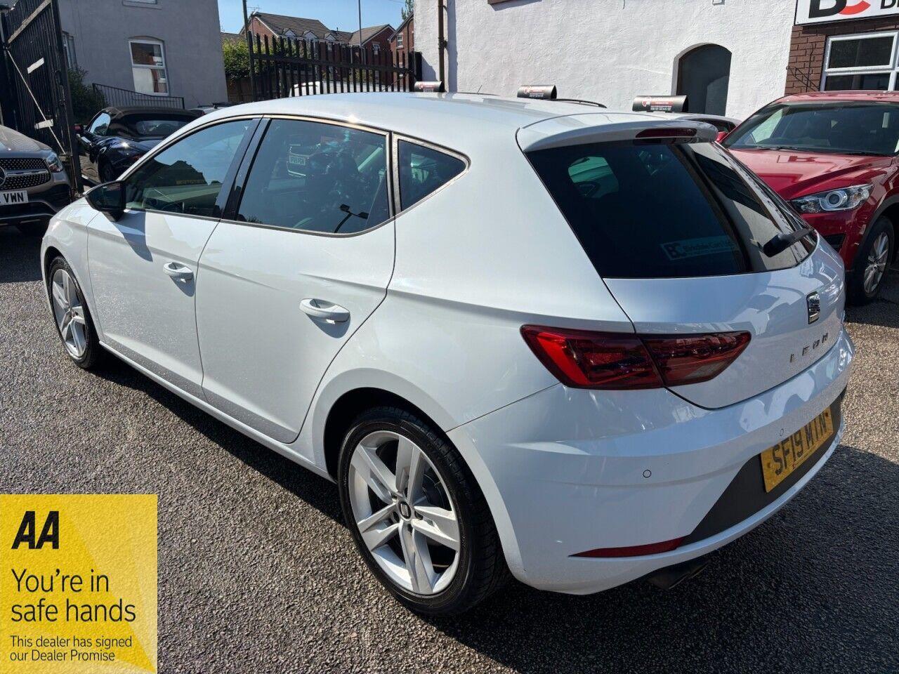 Seat Leon Leon view 6