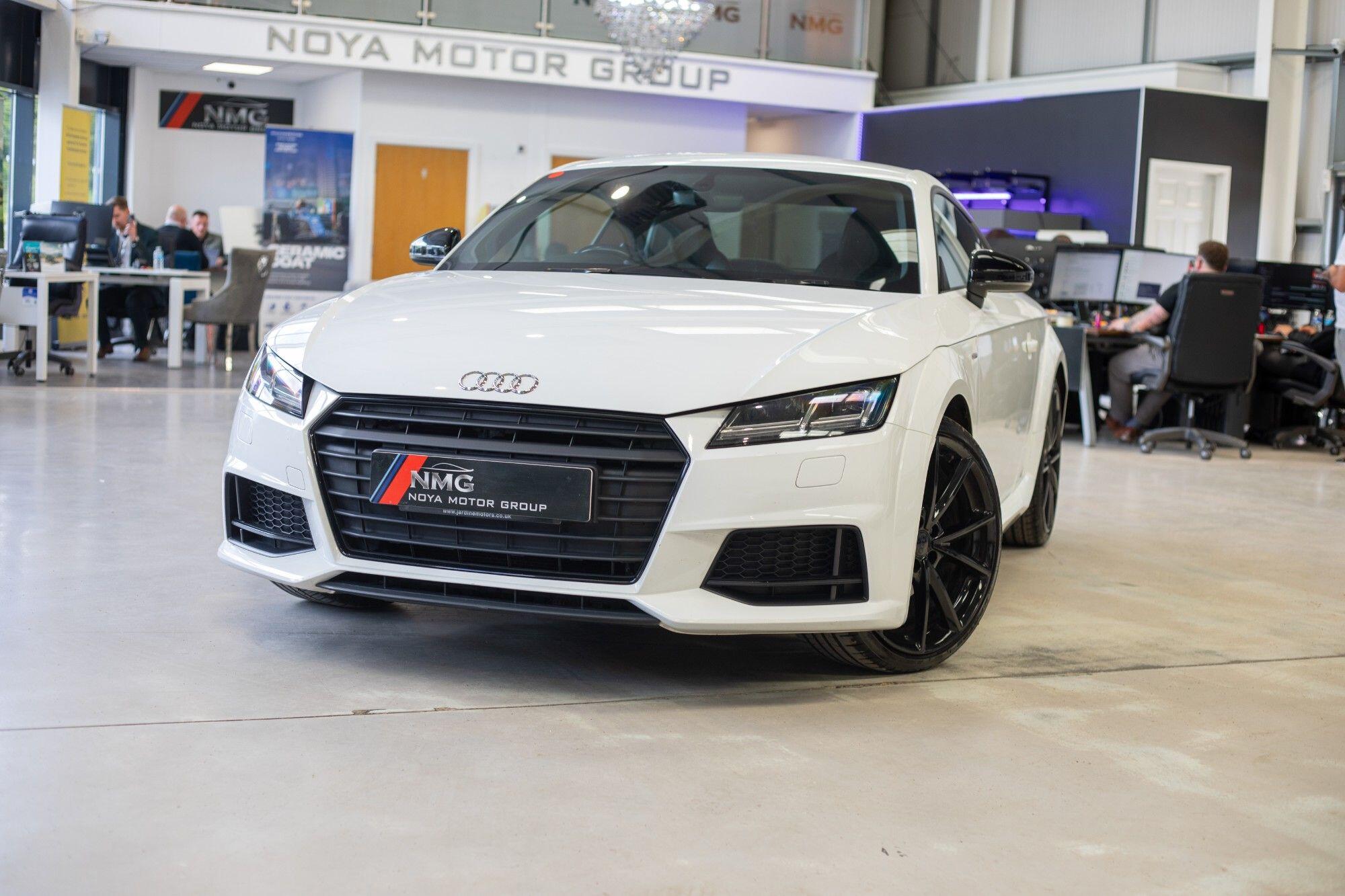 Audi TT view 5