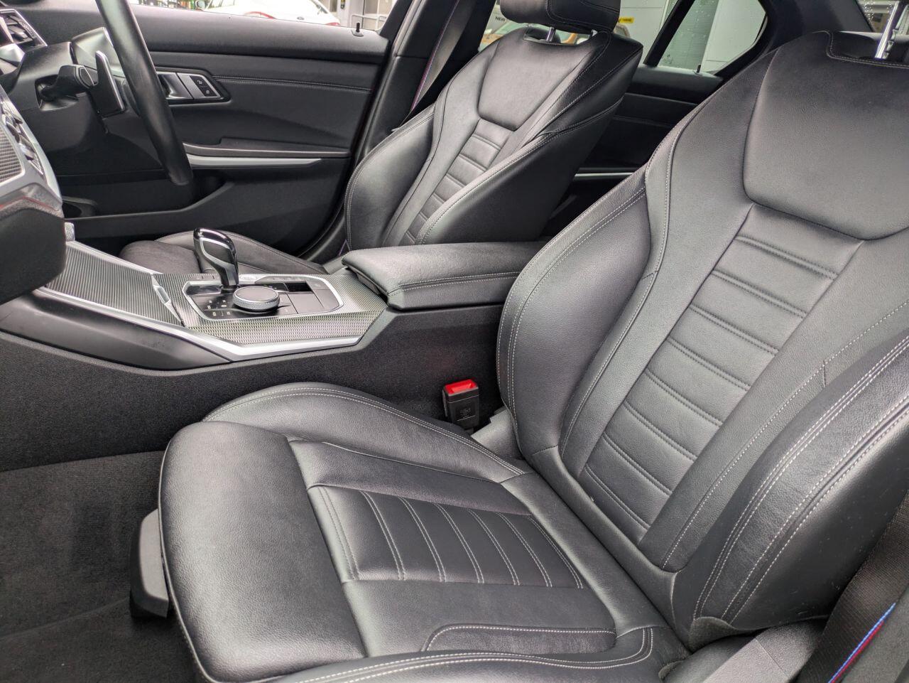 BMW 3 Series view 9