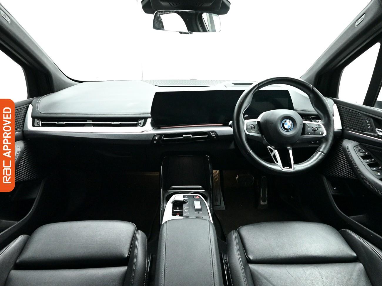 BMW 2 Series view 2