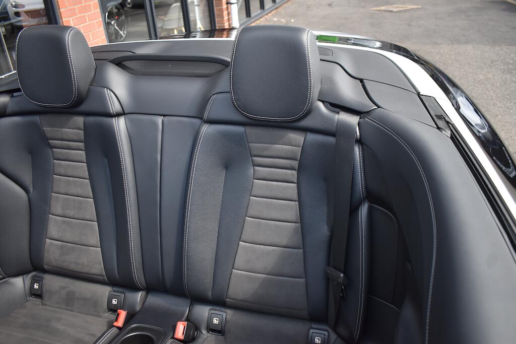Mercedes-Benz E Class view 41