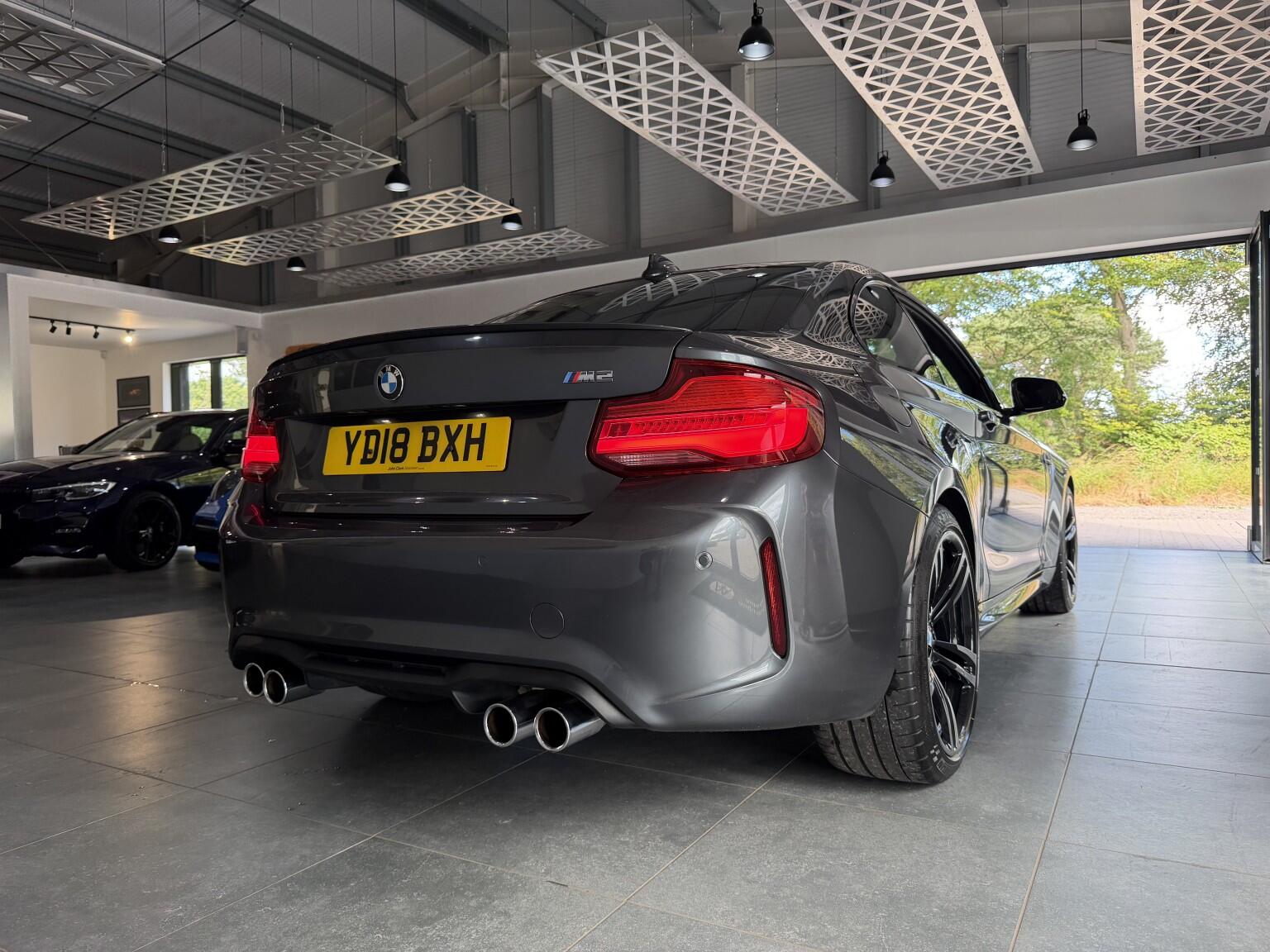 BMW M2 view 34