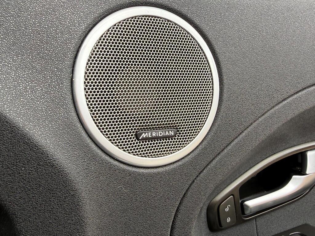 Land Rover Range Rover Evoque view 33