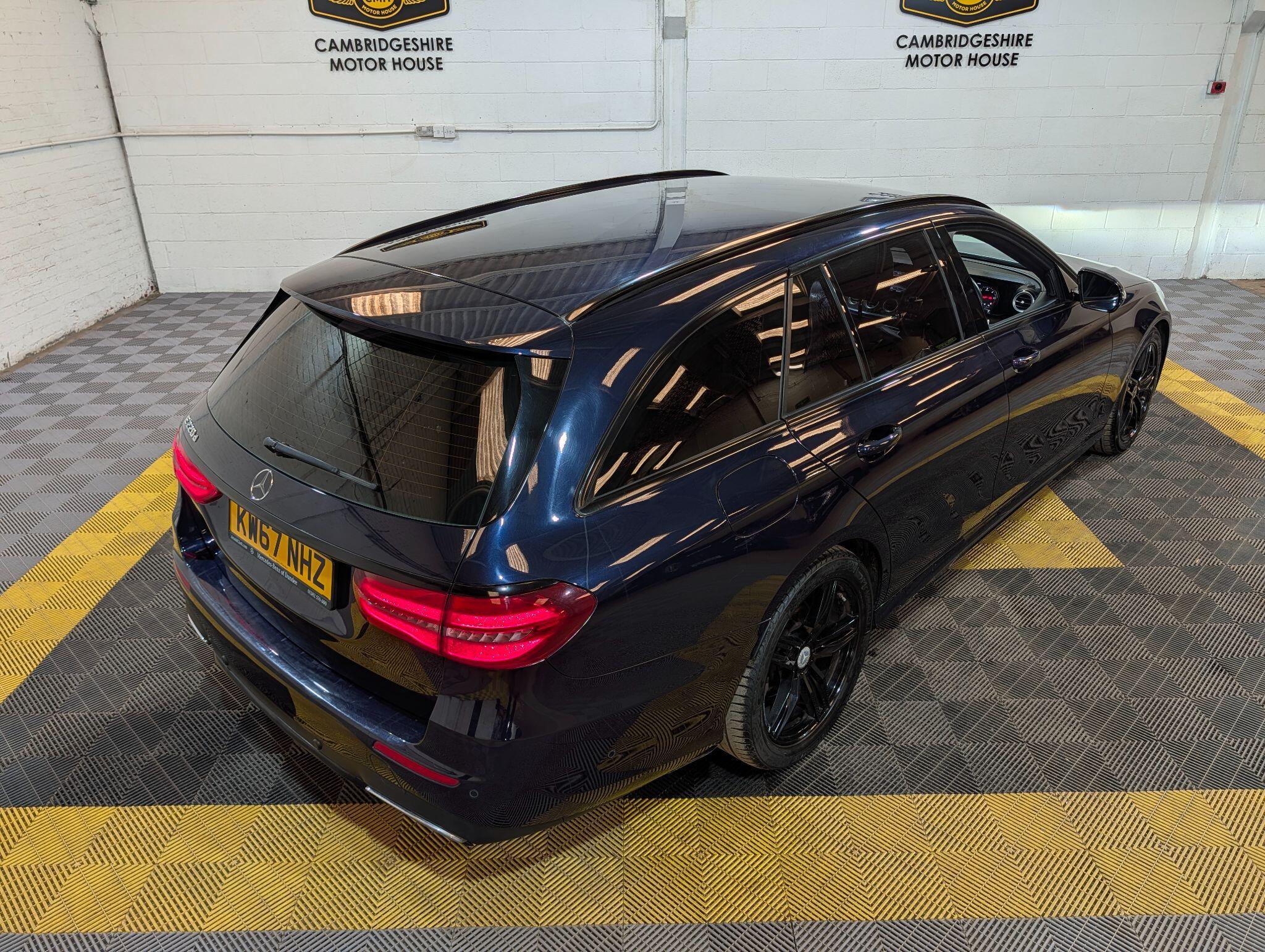 Mercedes-Benz E-Class view 15