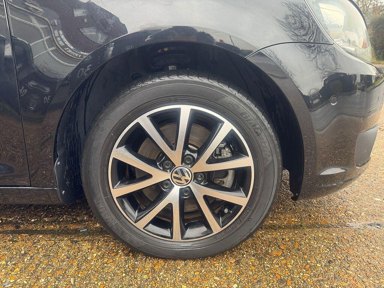 Volkswagen Touran view 39