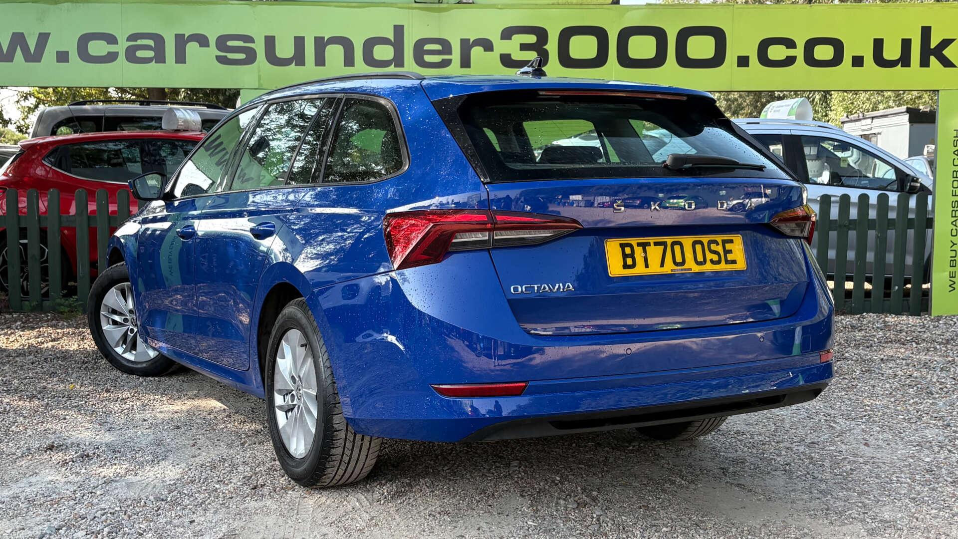 Skoda Octavia view 6