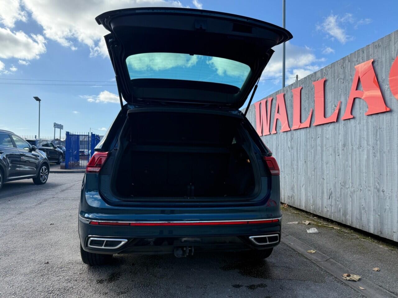 Volkswagen Tiguan view 34