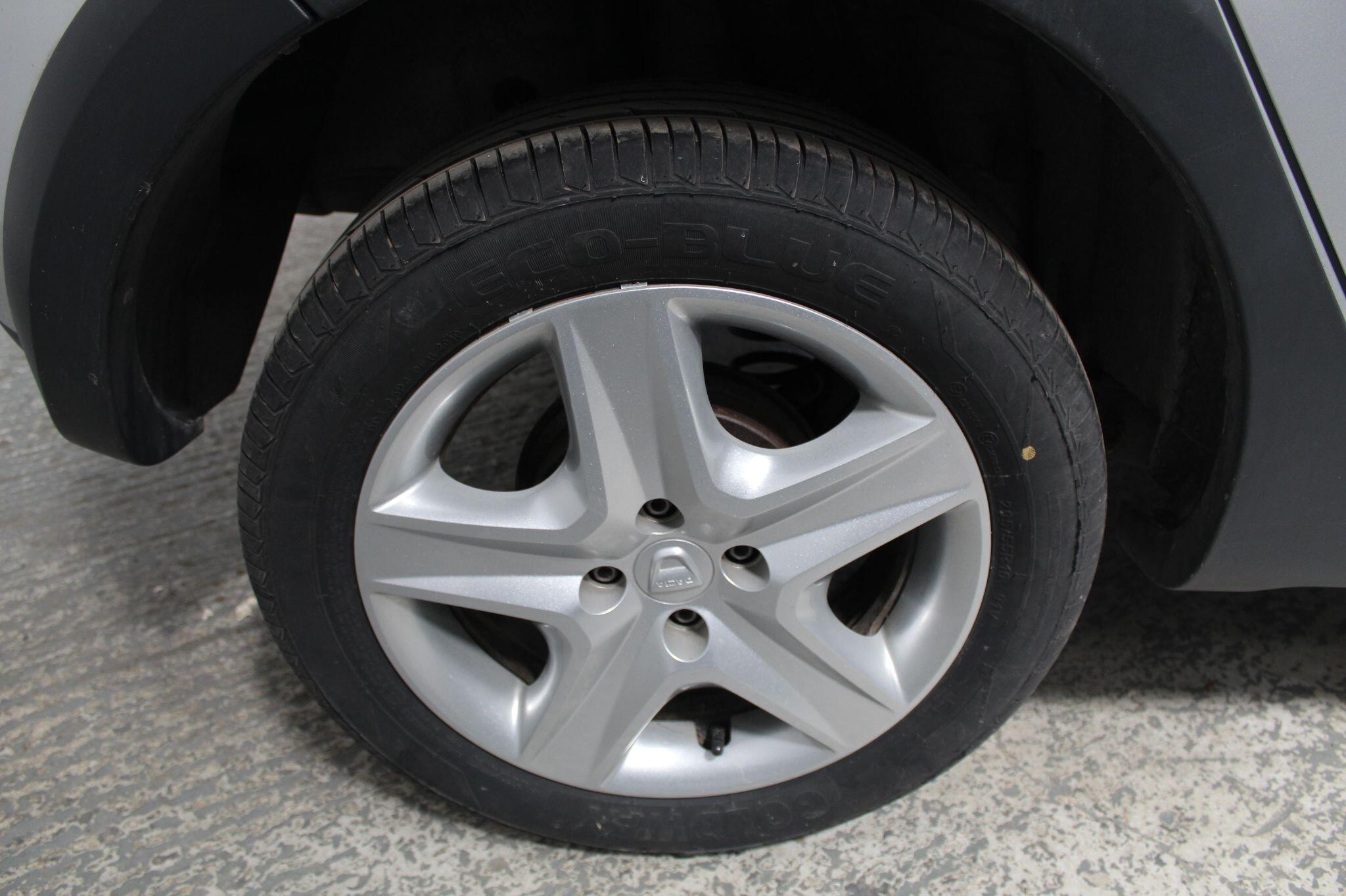 Dacia Sandero view 54