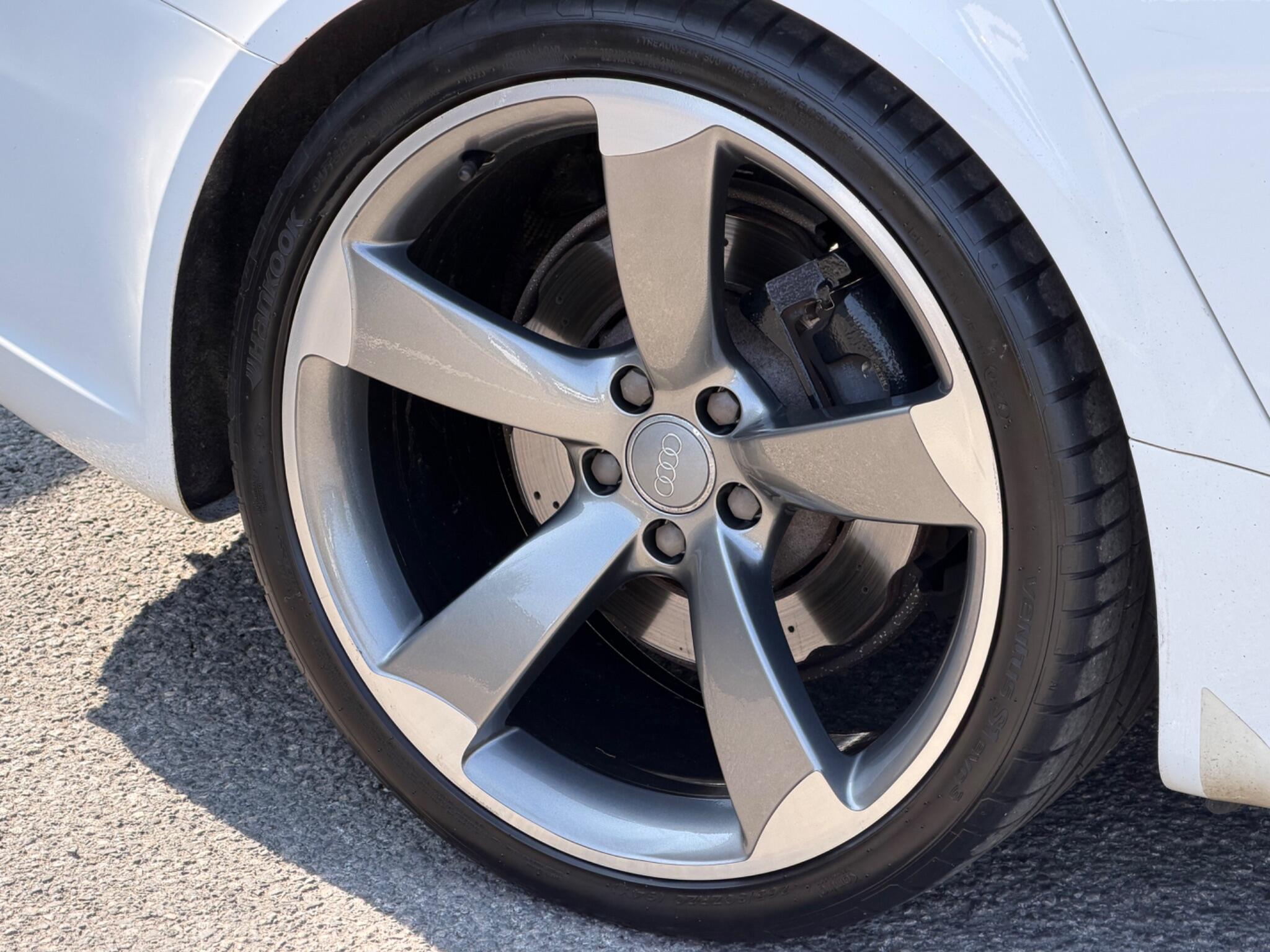 Audi RS4 view 61