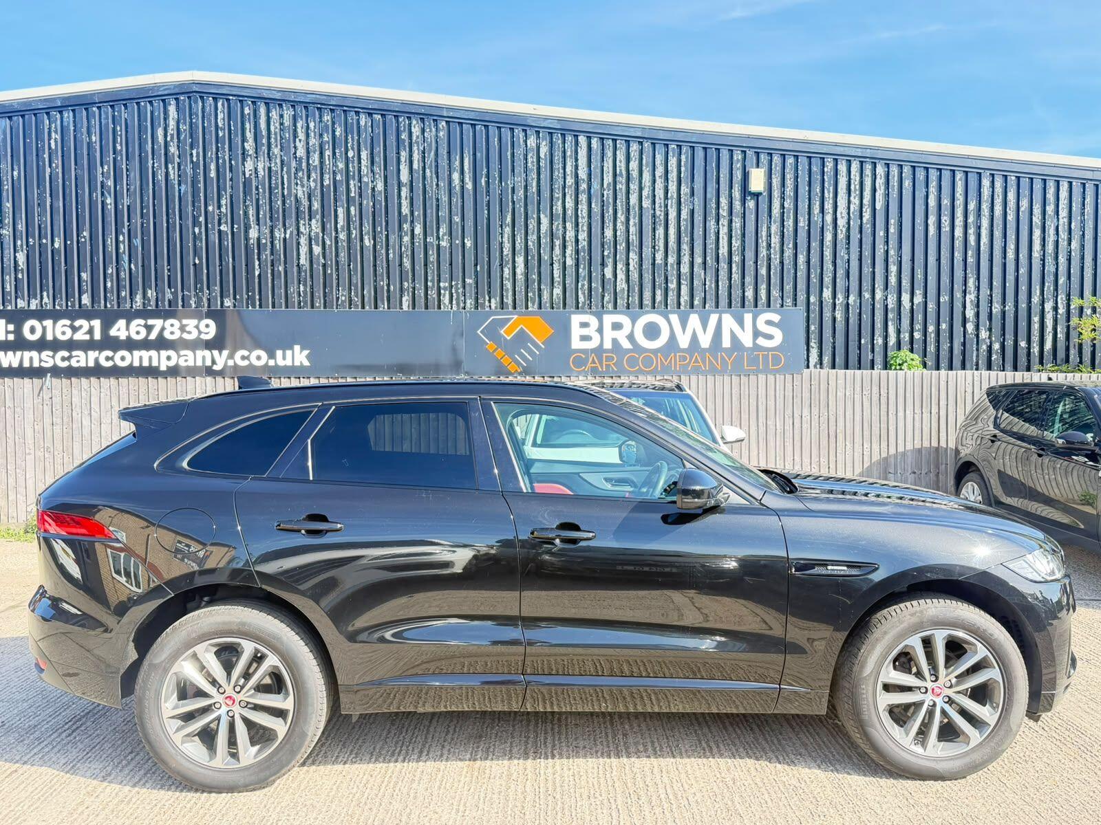 Jaguar F-Pace view 7