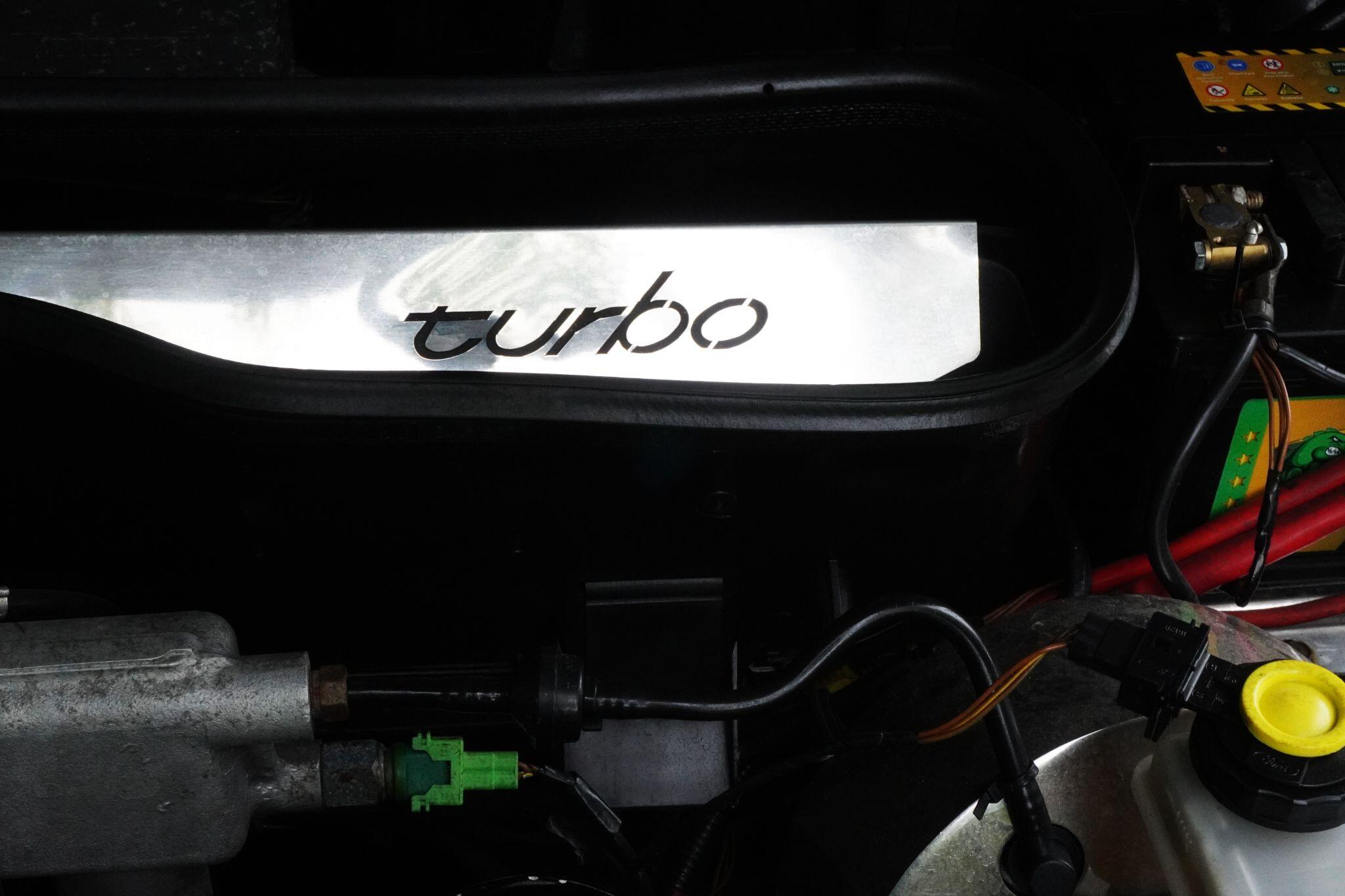 Ford Escort view 84
