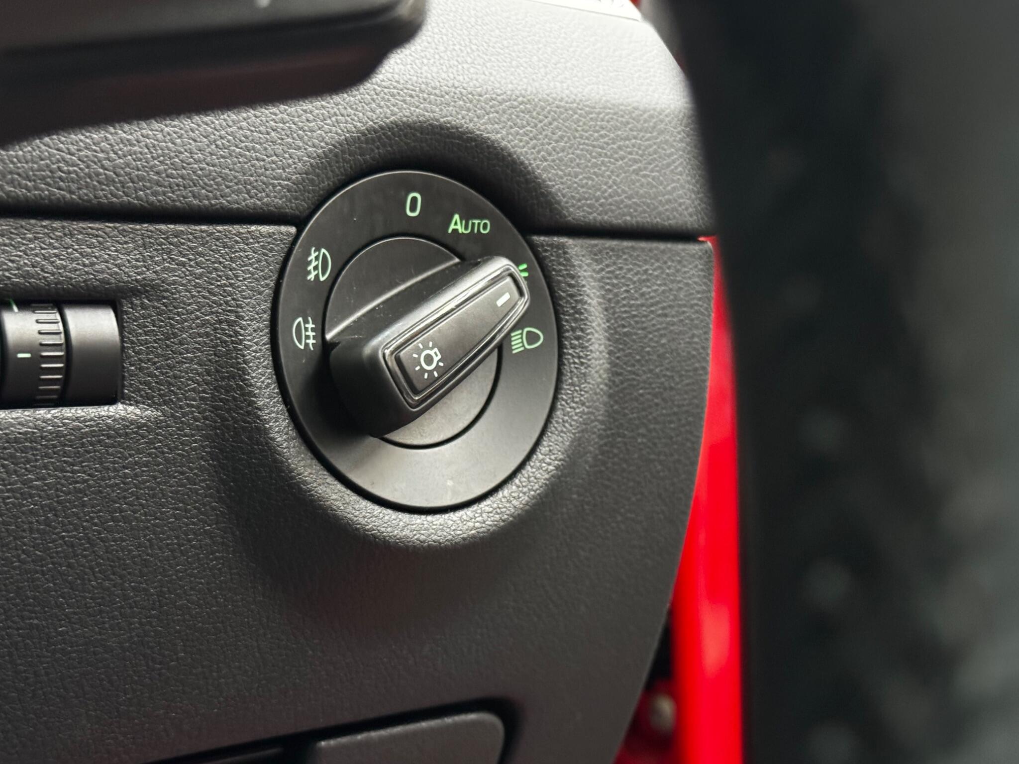 Skoda Octavia view 34