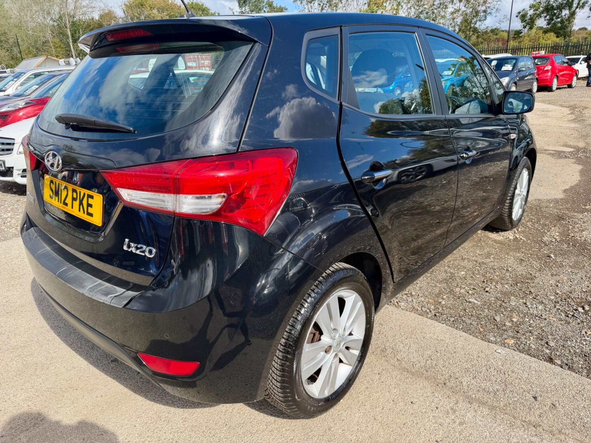 Hyundai Ix20 view 21