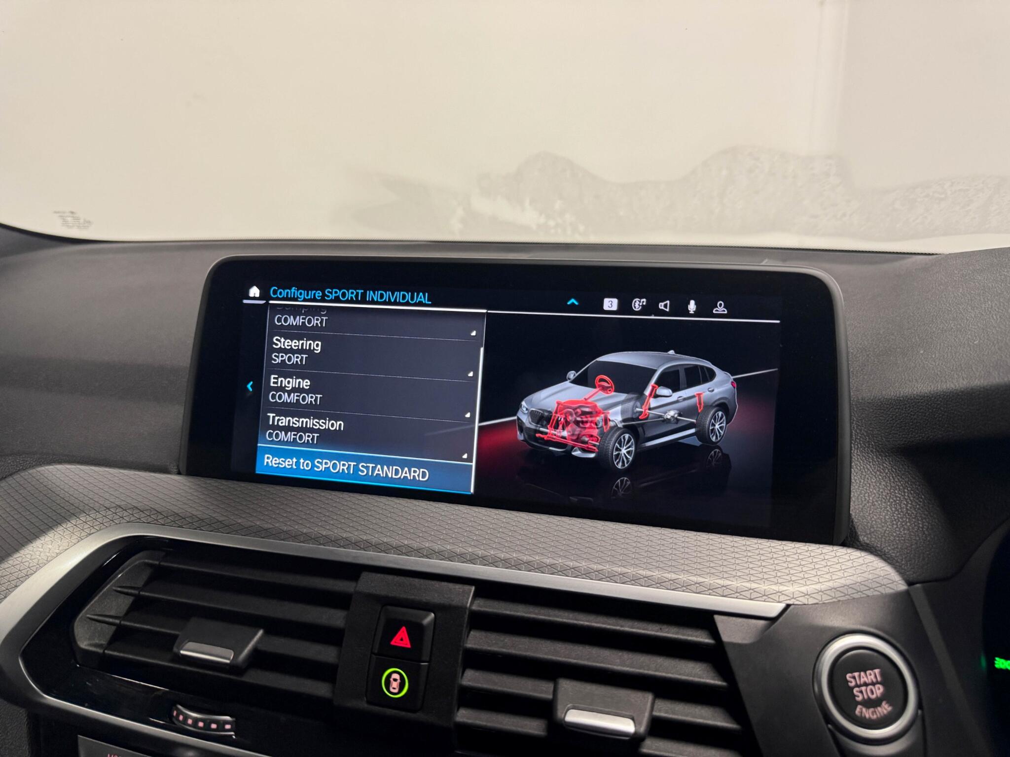 BMW X4 view 57