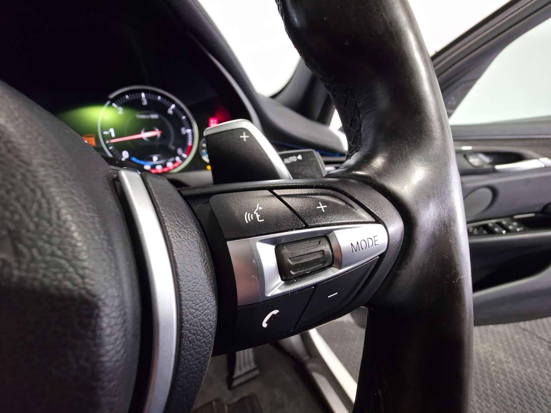 BMW X6 view 33