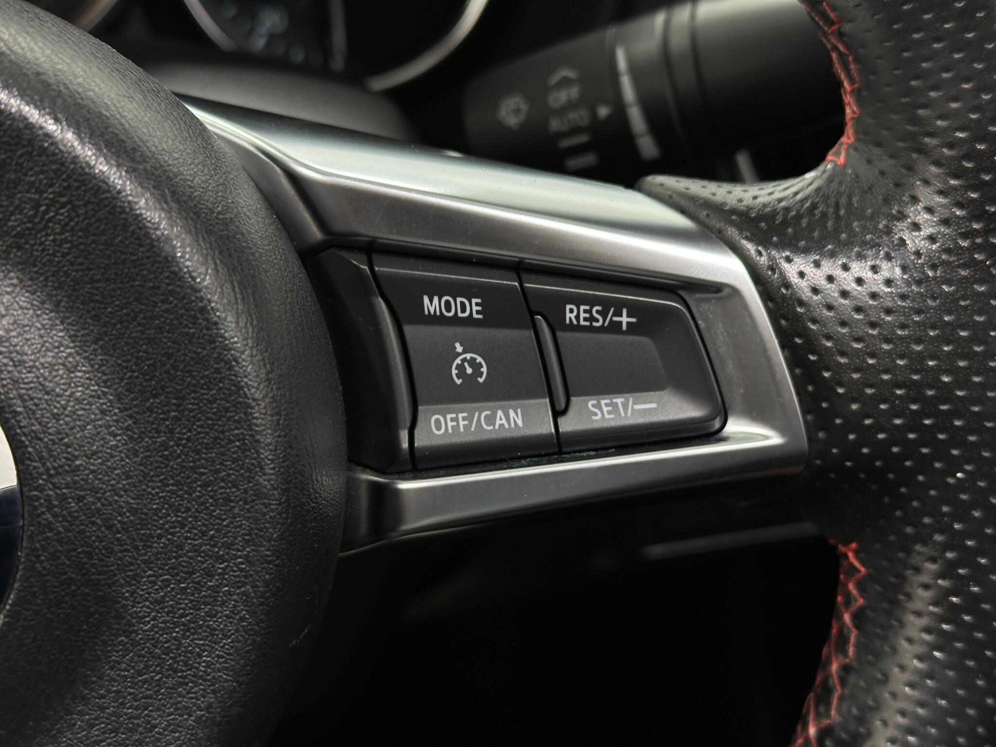 Mazda MX-5 view 16