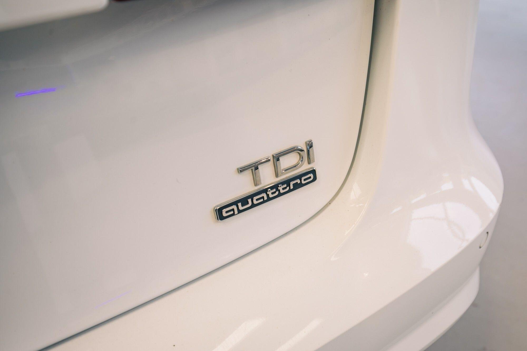 Audi A6 view 8