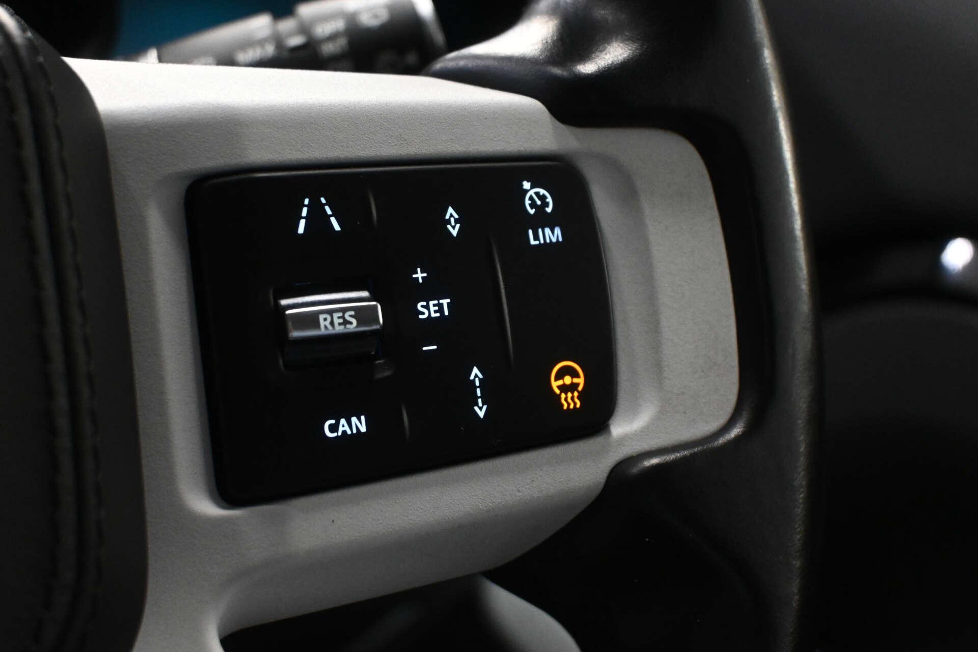 Land Rover Defender view 53