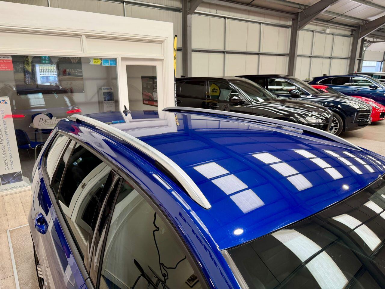 Volkswagen Golf view 25