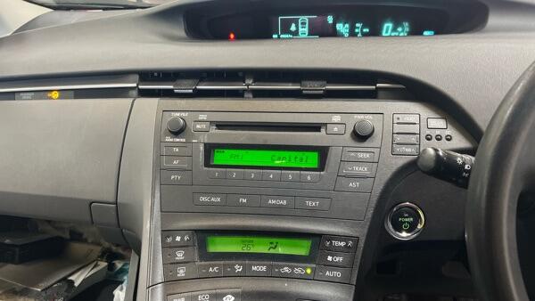 Toyota Prius view 10