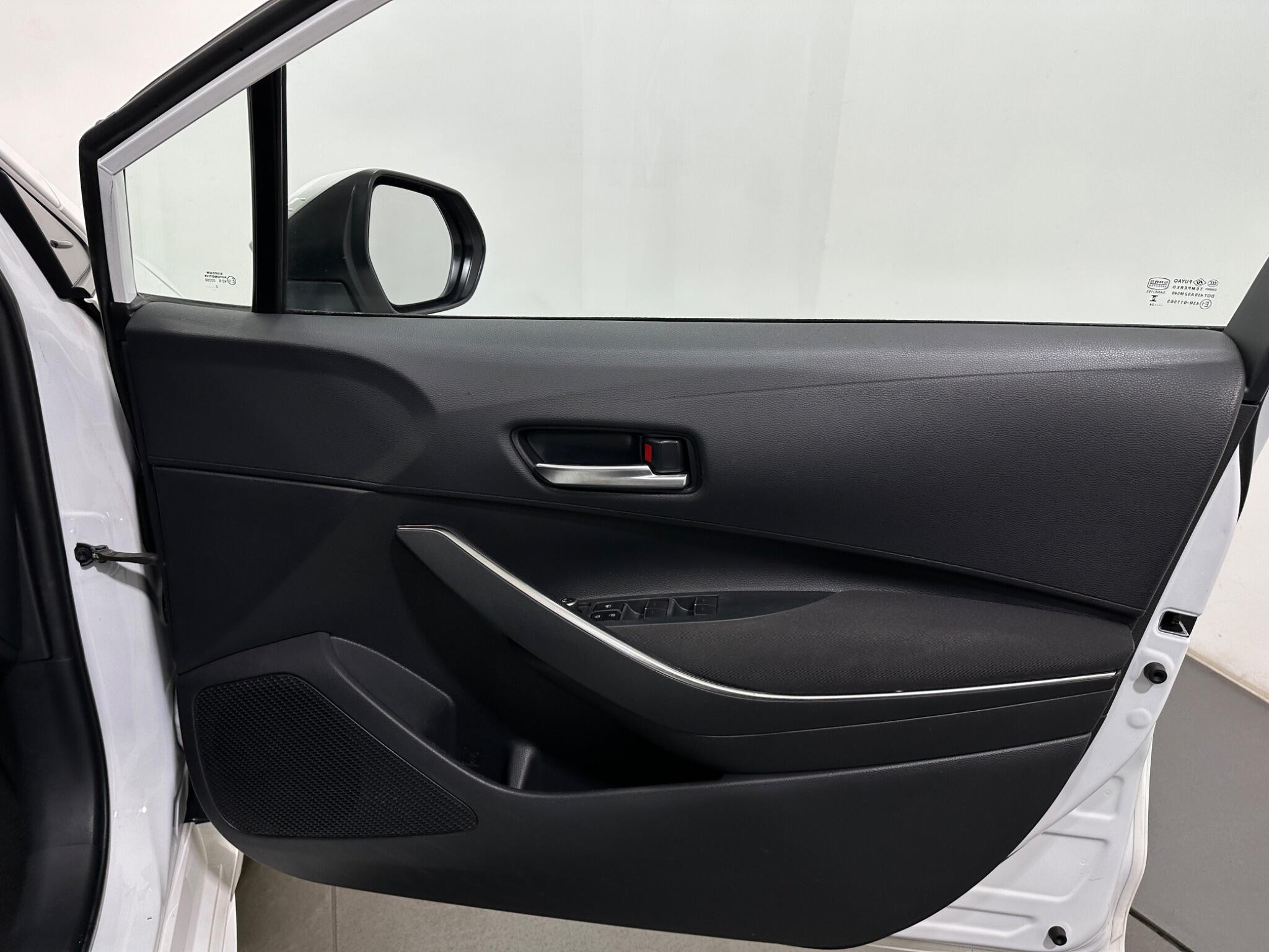Toyota Corolla view 34