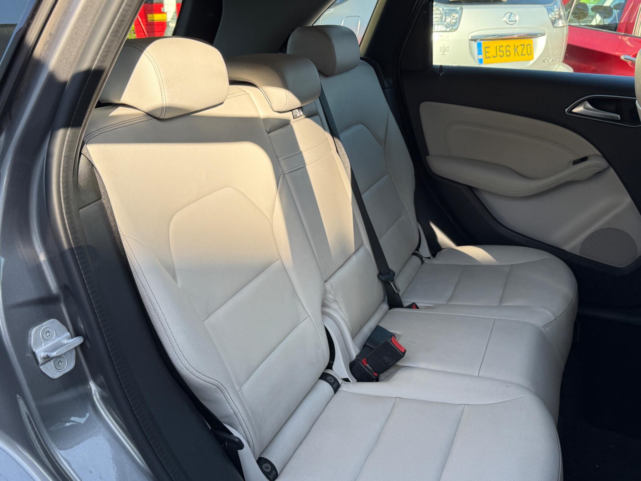 Mercedes-Benz B Class - Image 42