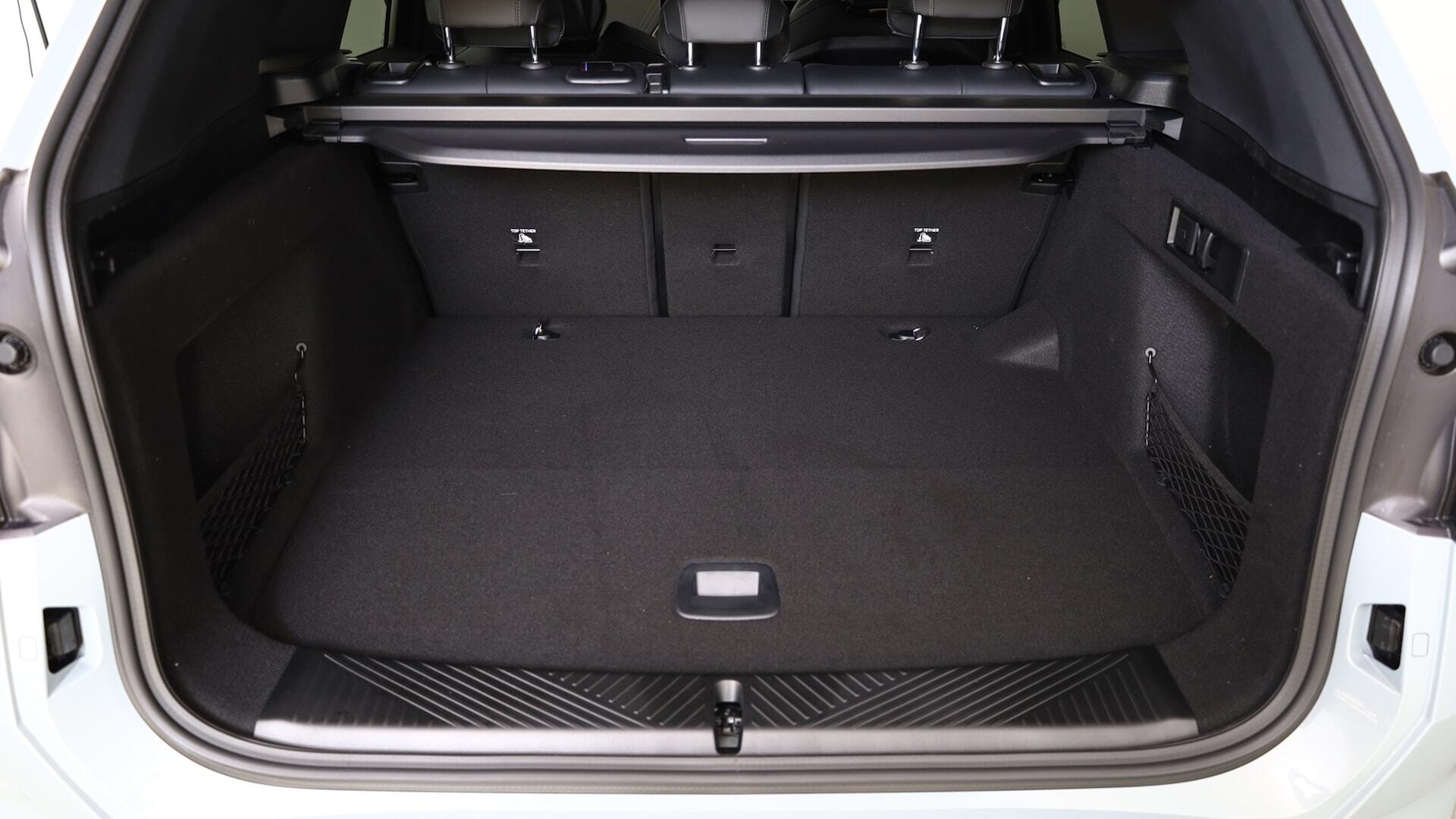 BMW X3 view 13