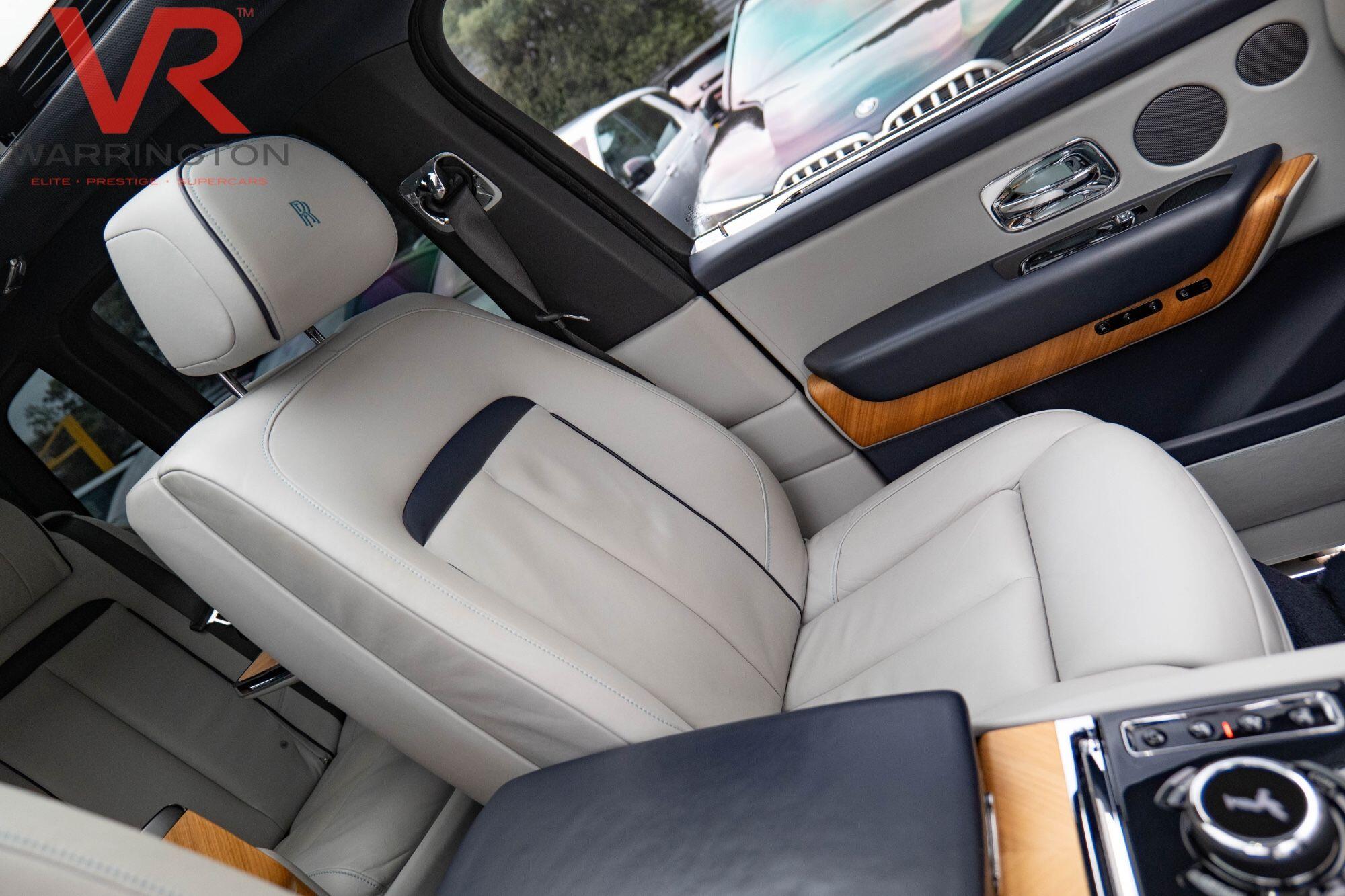 Rolls-Royce Cullinan view 4