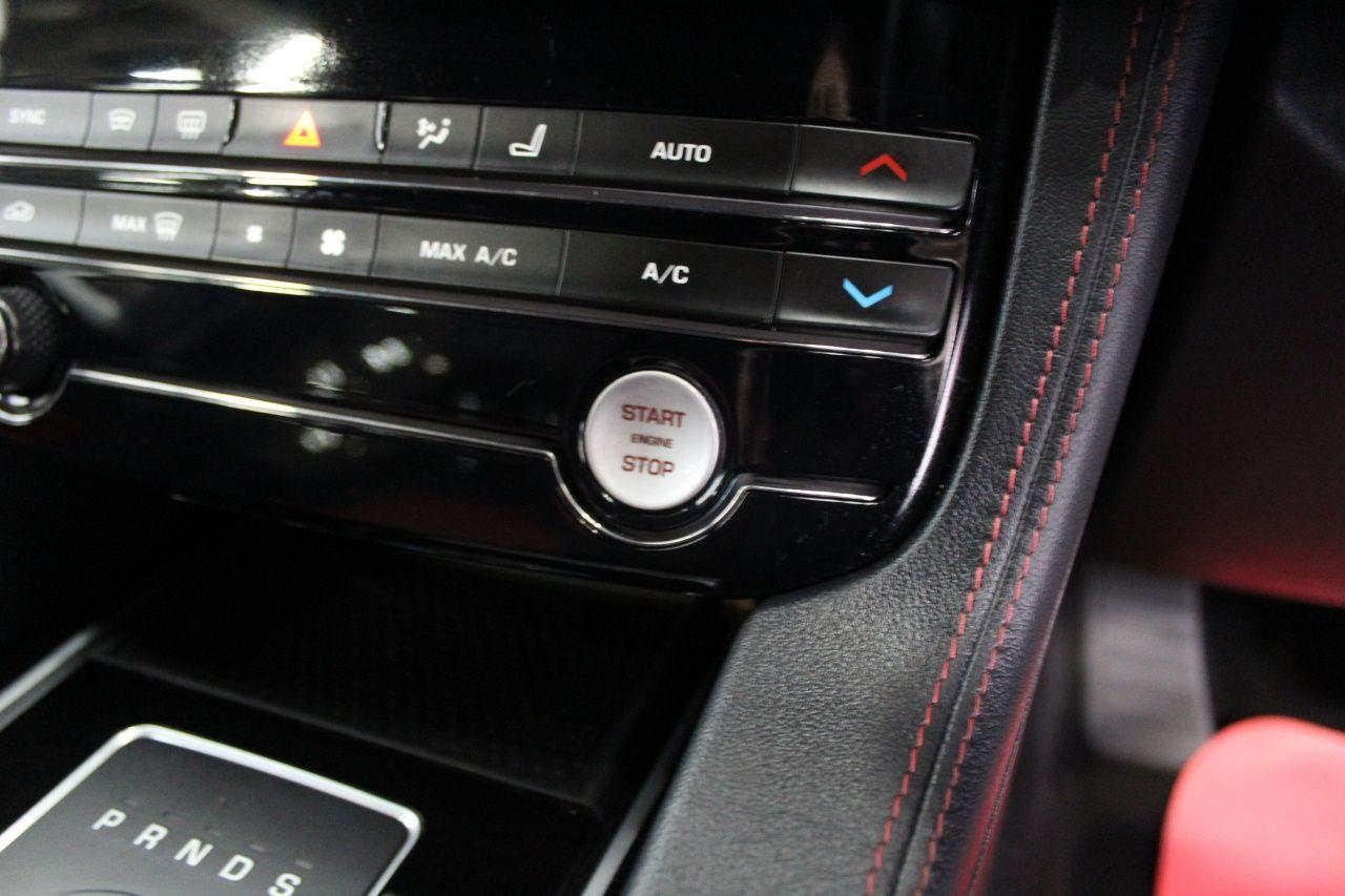 Jaguar F-Pace view 47