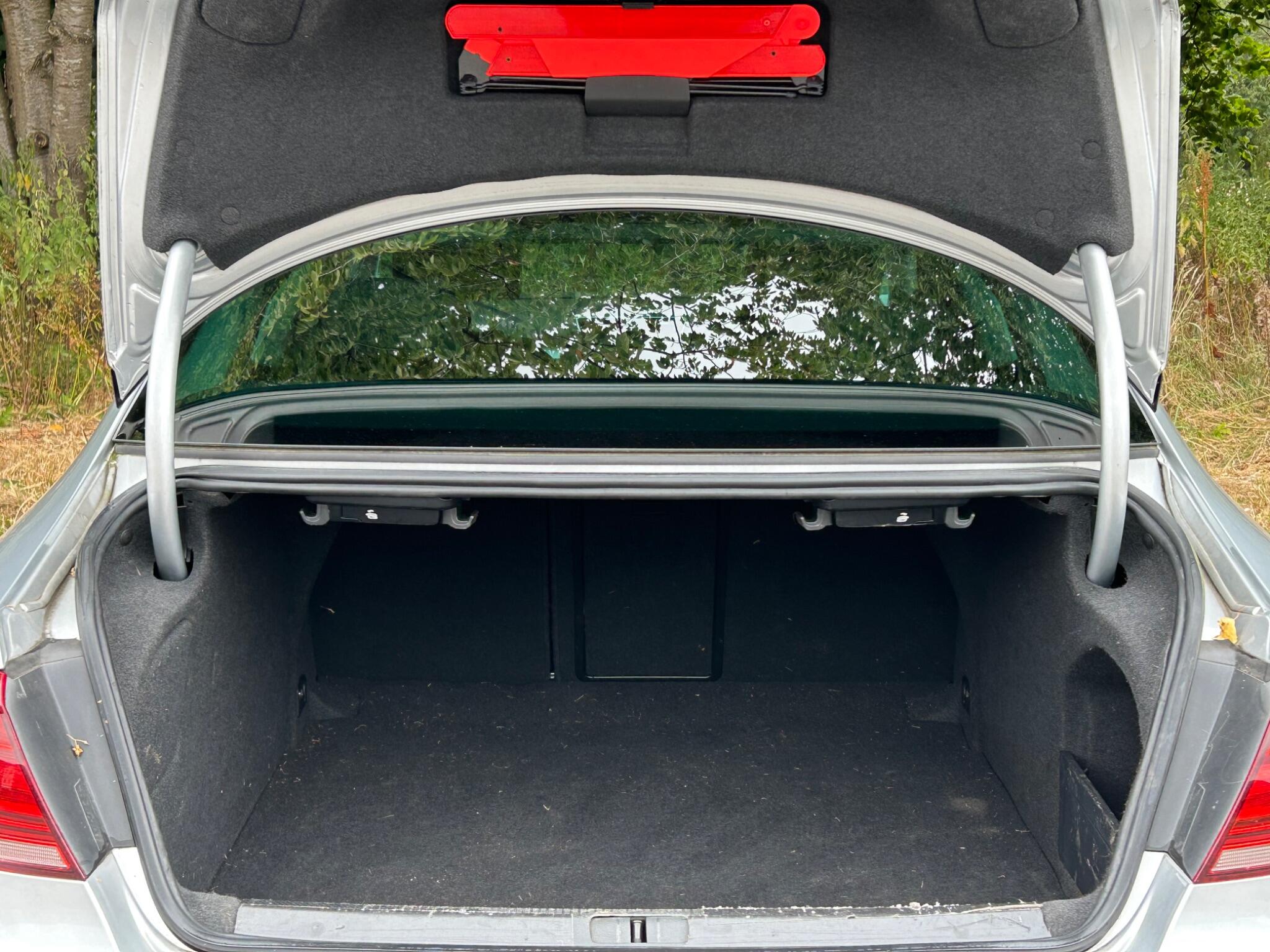 Volkswagen CC view 50