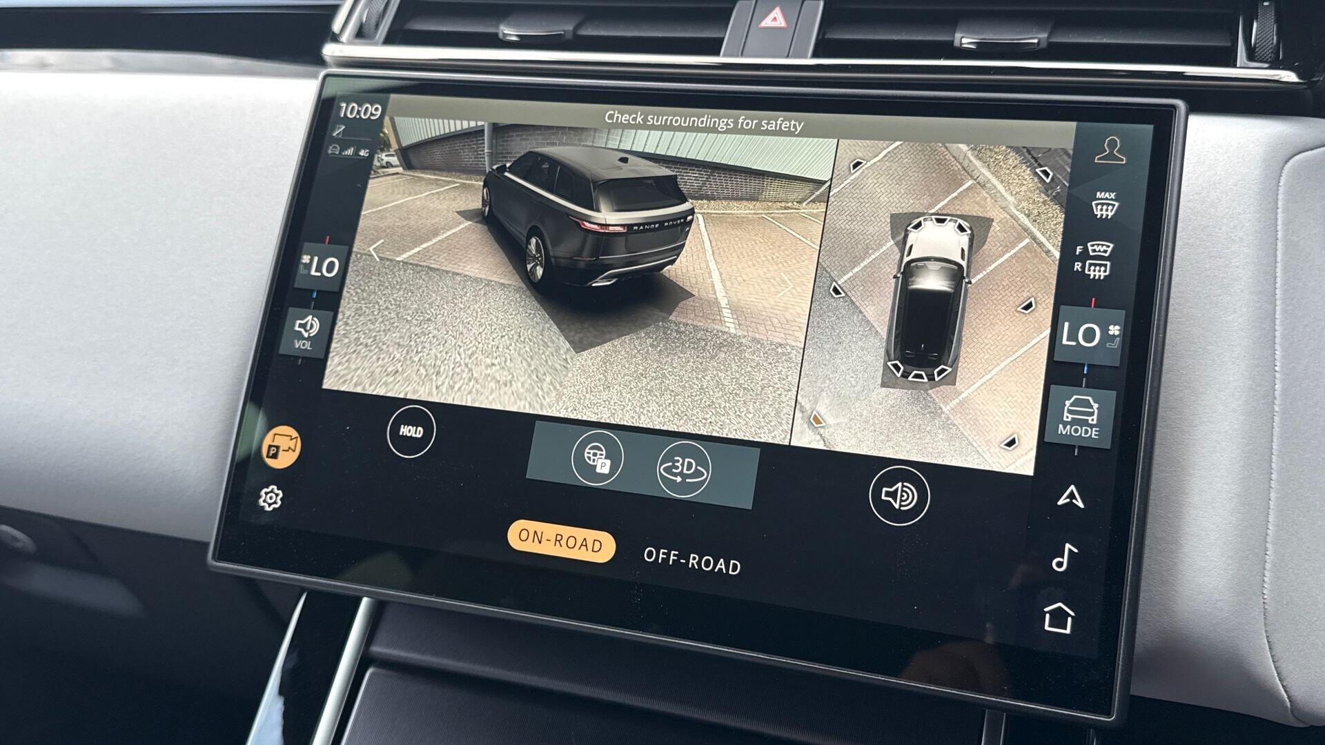Land Rover Range Rover Velar view 13
