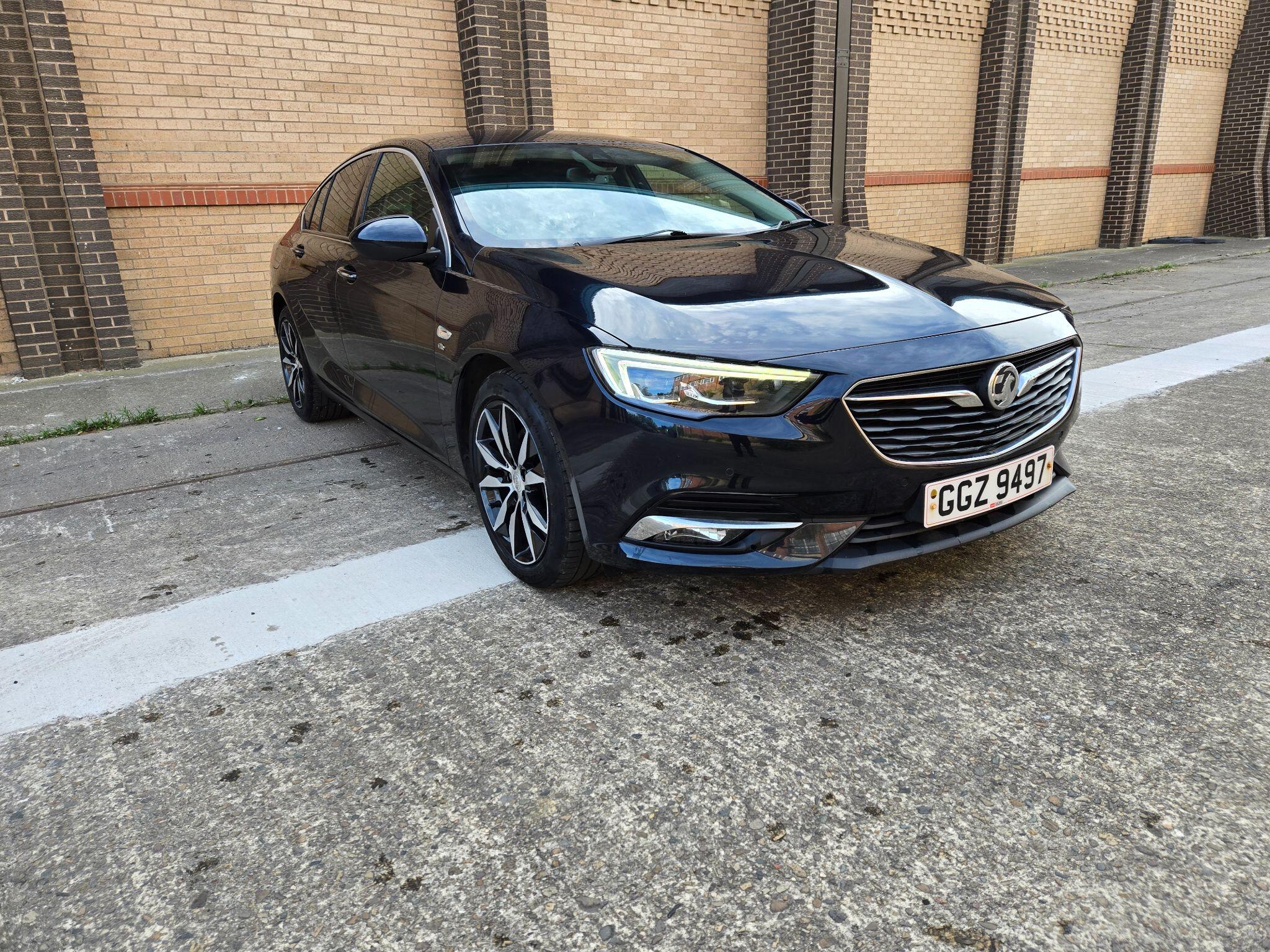 2017 Vauxhall Insignia 1.6 Turbo D BlueInjection Elite Nav Grand Sport Euro 6 (s/s) 5dr • 87,000 miles image 1