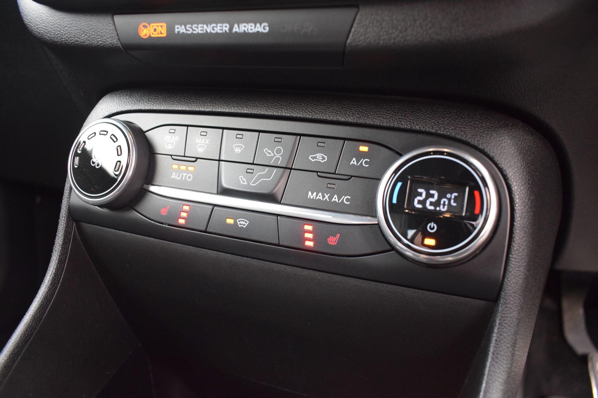 Ford Fiesta view 9