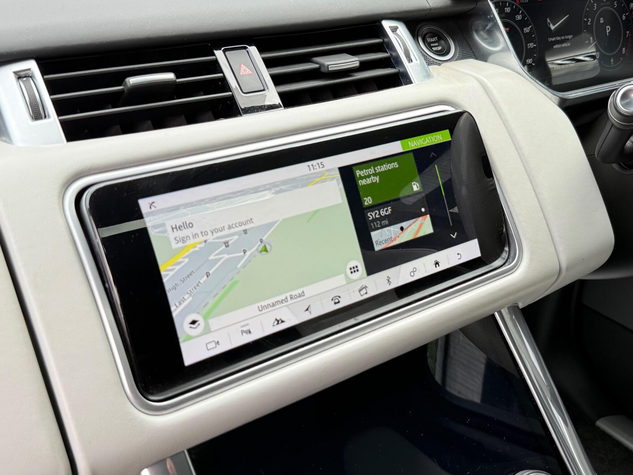 Land Rover Range Rover Sport view 13