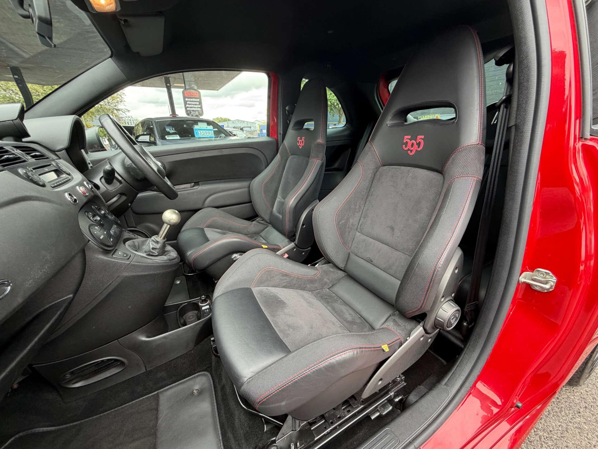 Abarth 595 view 4