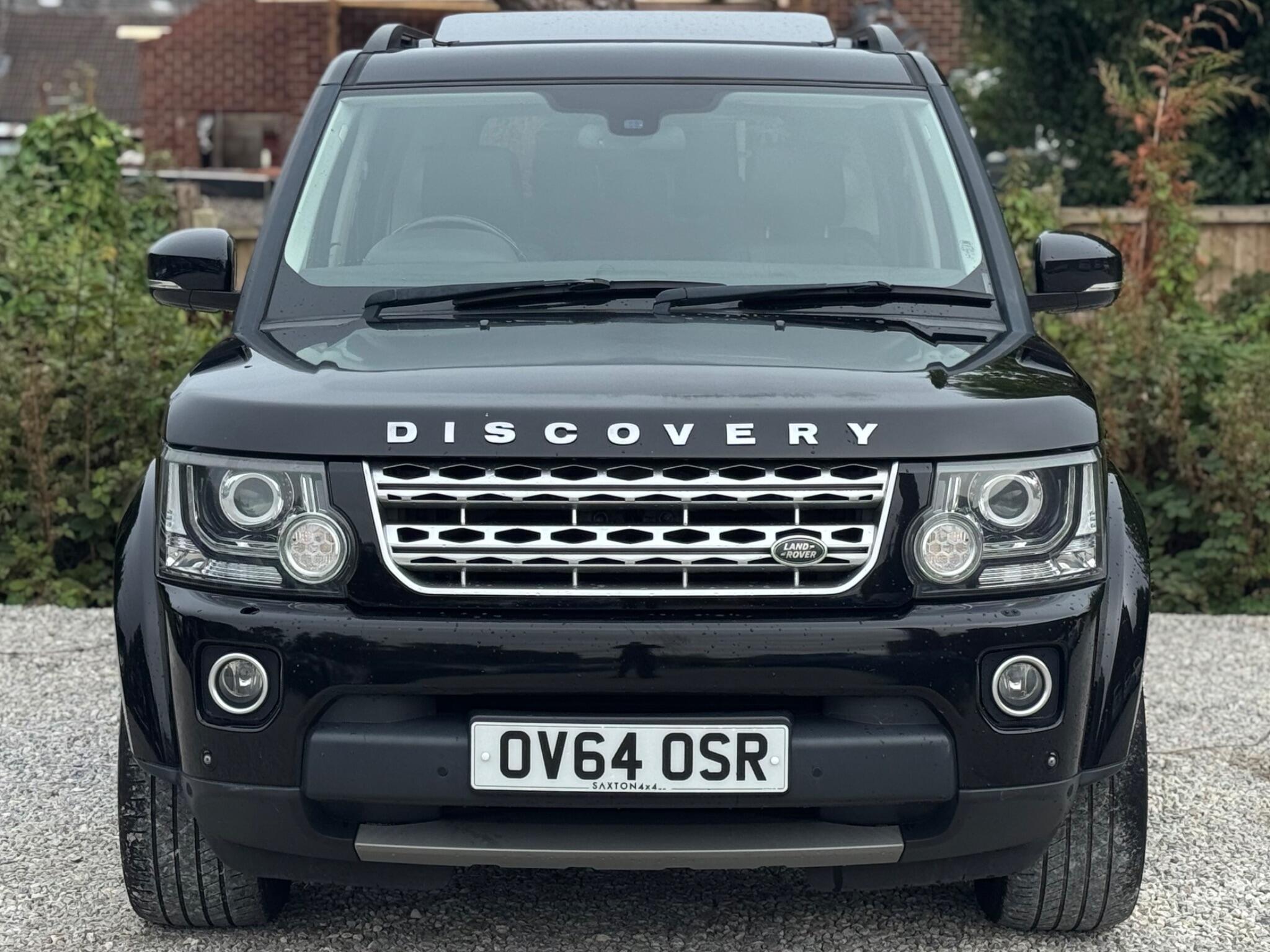 Land Rover Discovery view 5