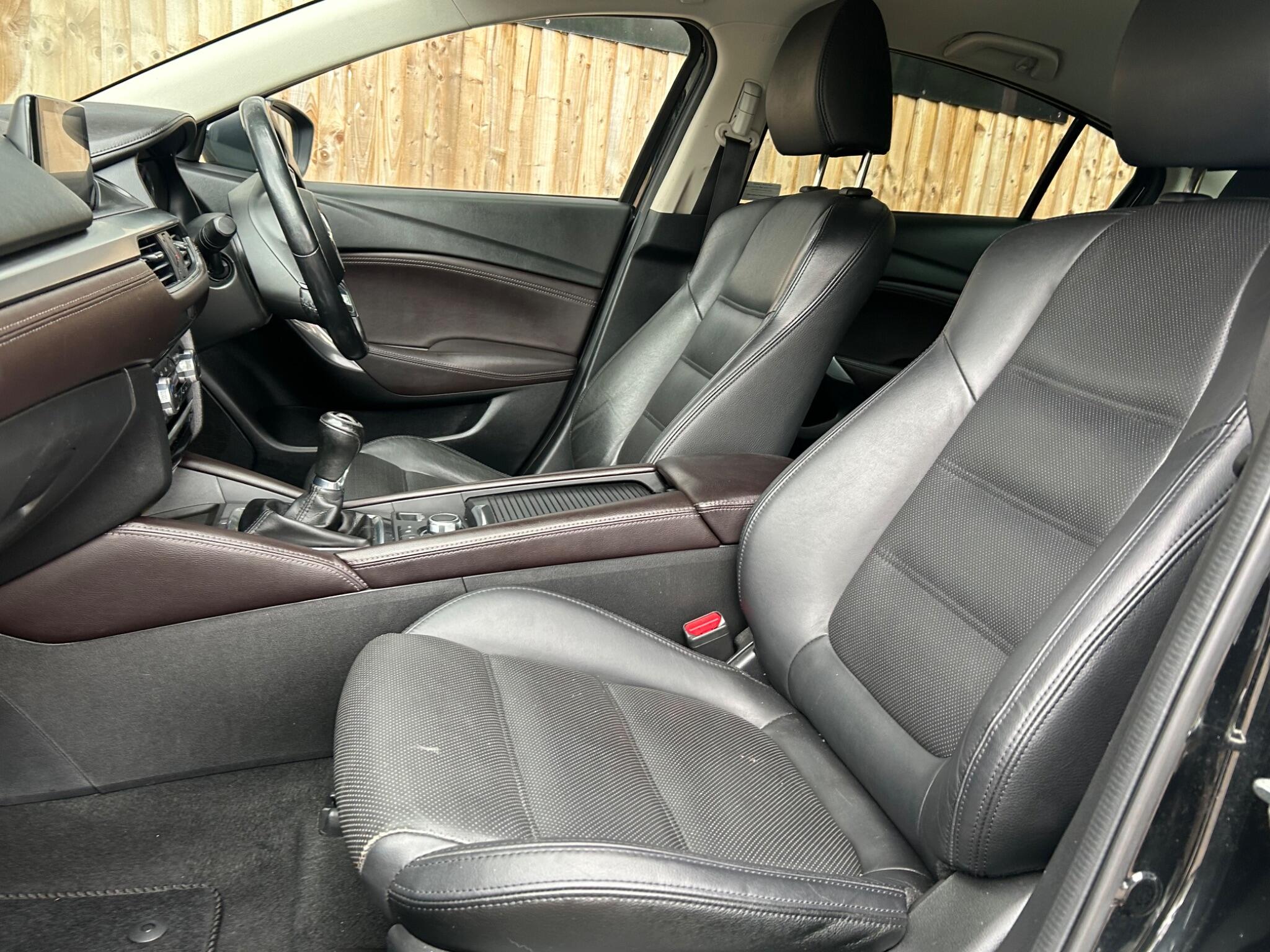 Mazda Mazda6 view 4