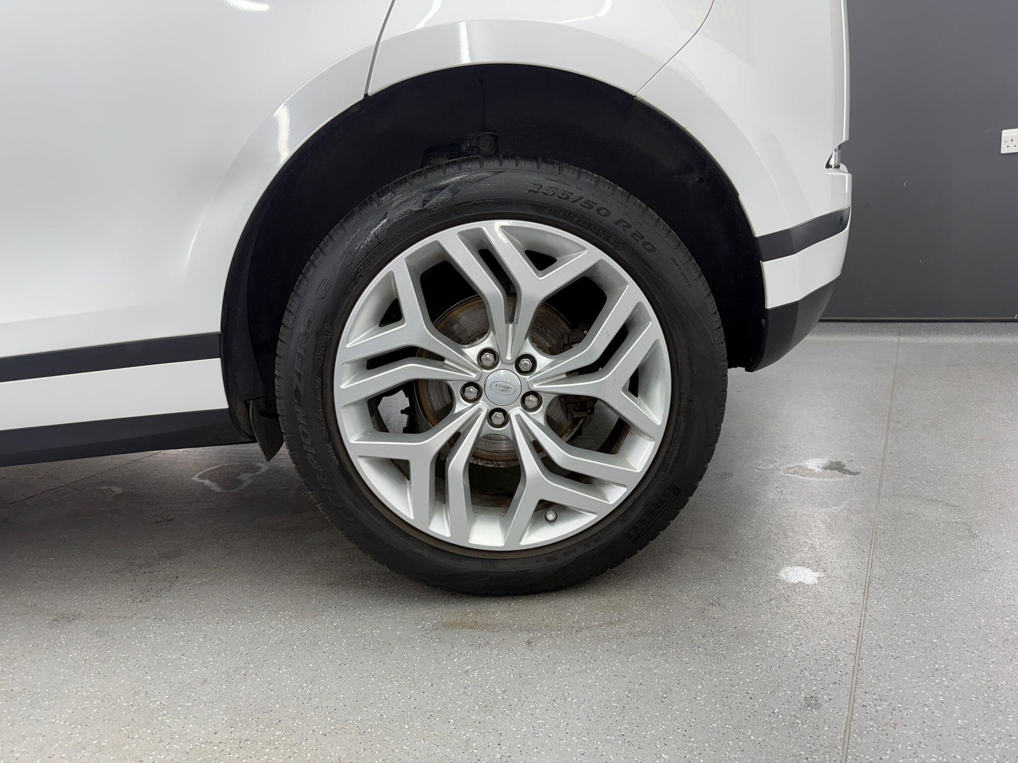 Land Rover Range Rover Evoque view 14