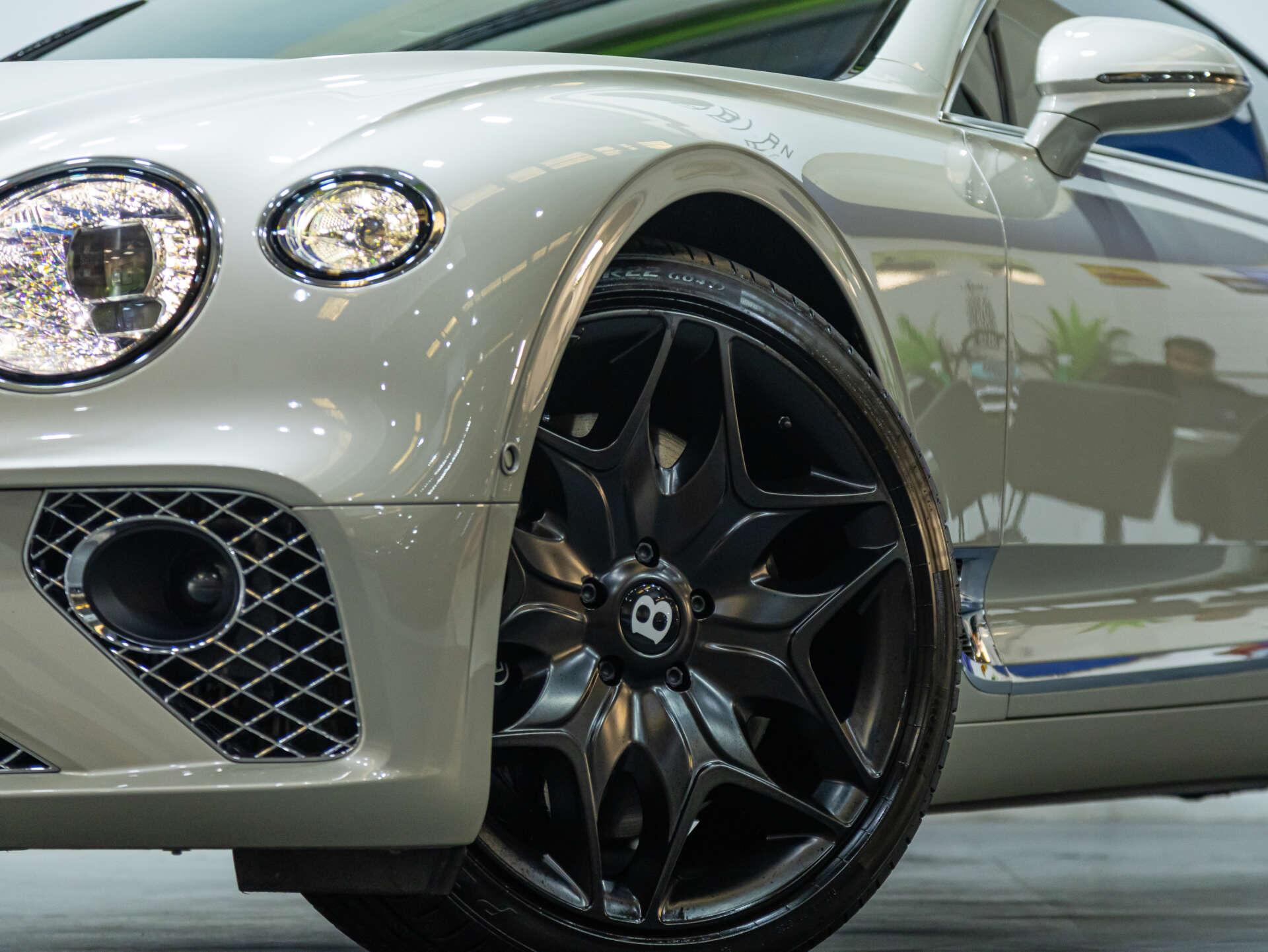 Bentley Continental view 16