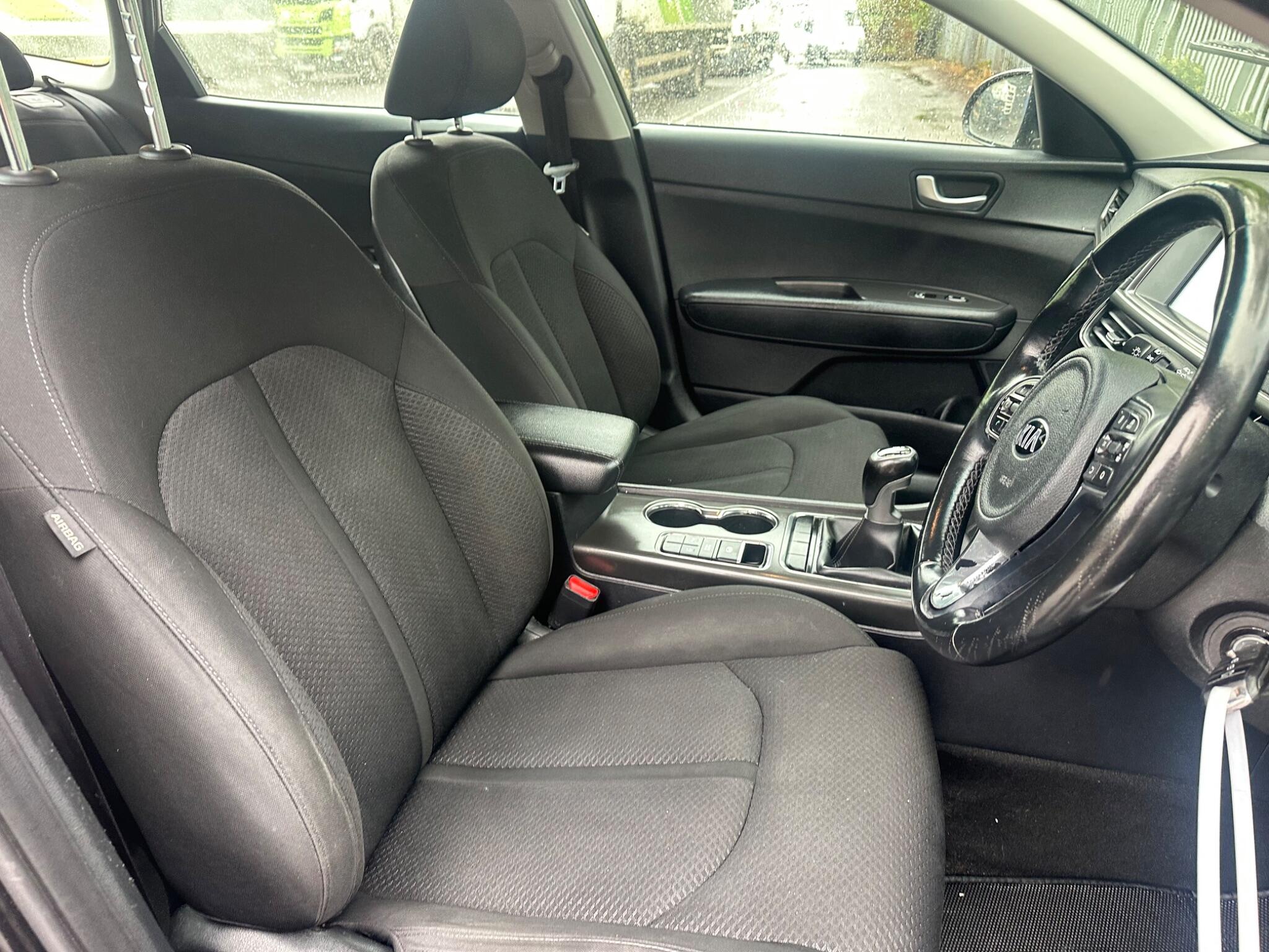 Kia Optima view 11