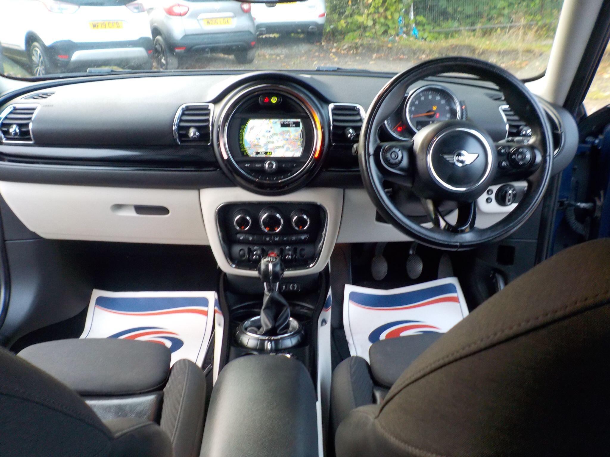 MINI Clubman 1.5 Cooper Euro 6 (s/s) 6dr