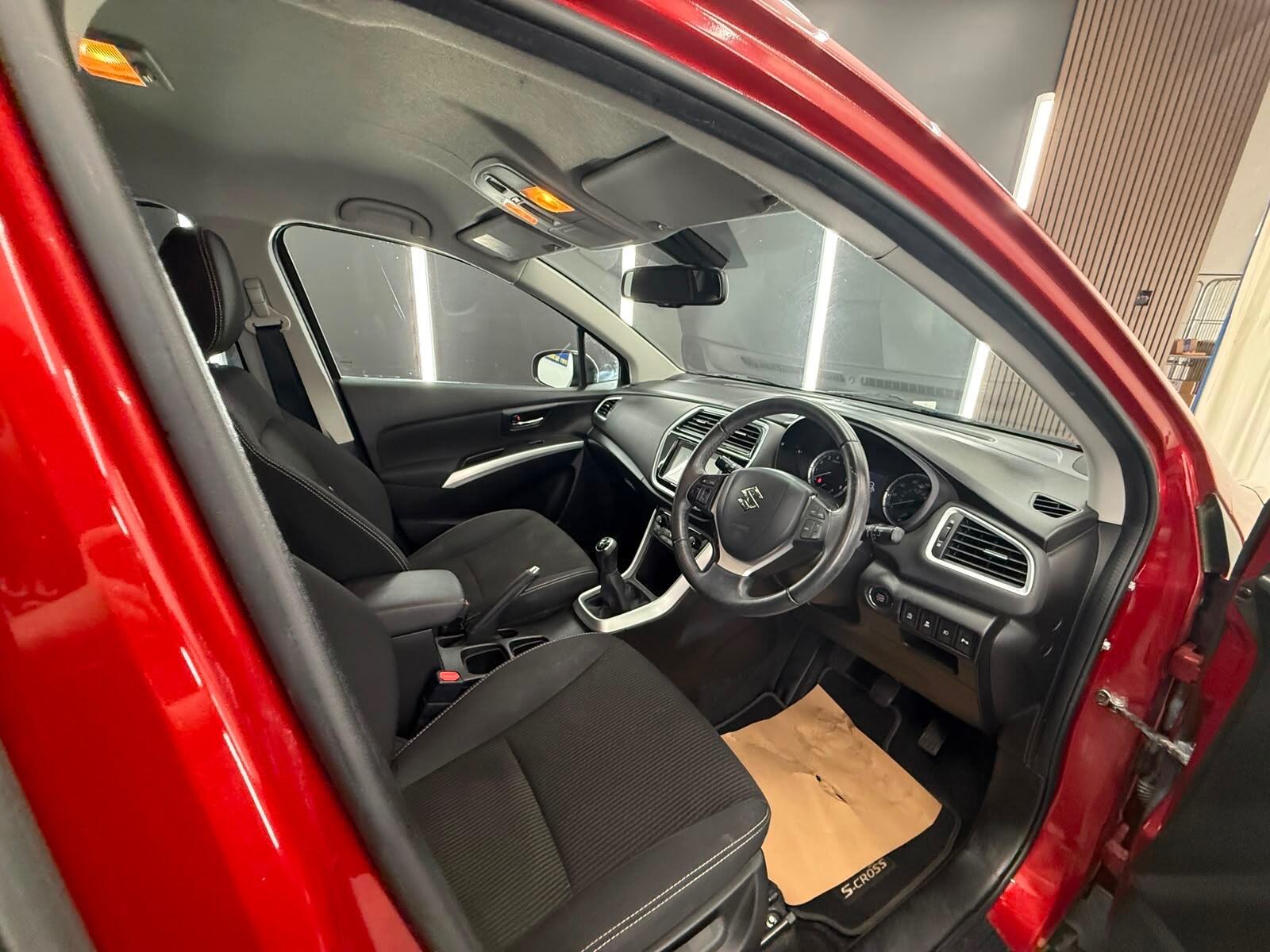 Suzuki SX4 S-Cross view 26