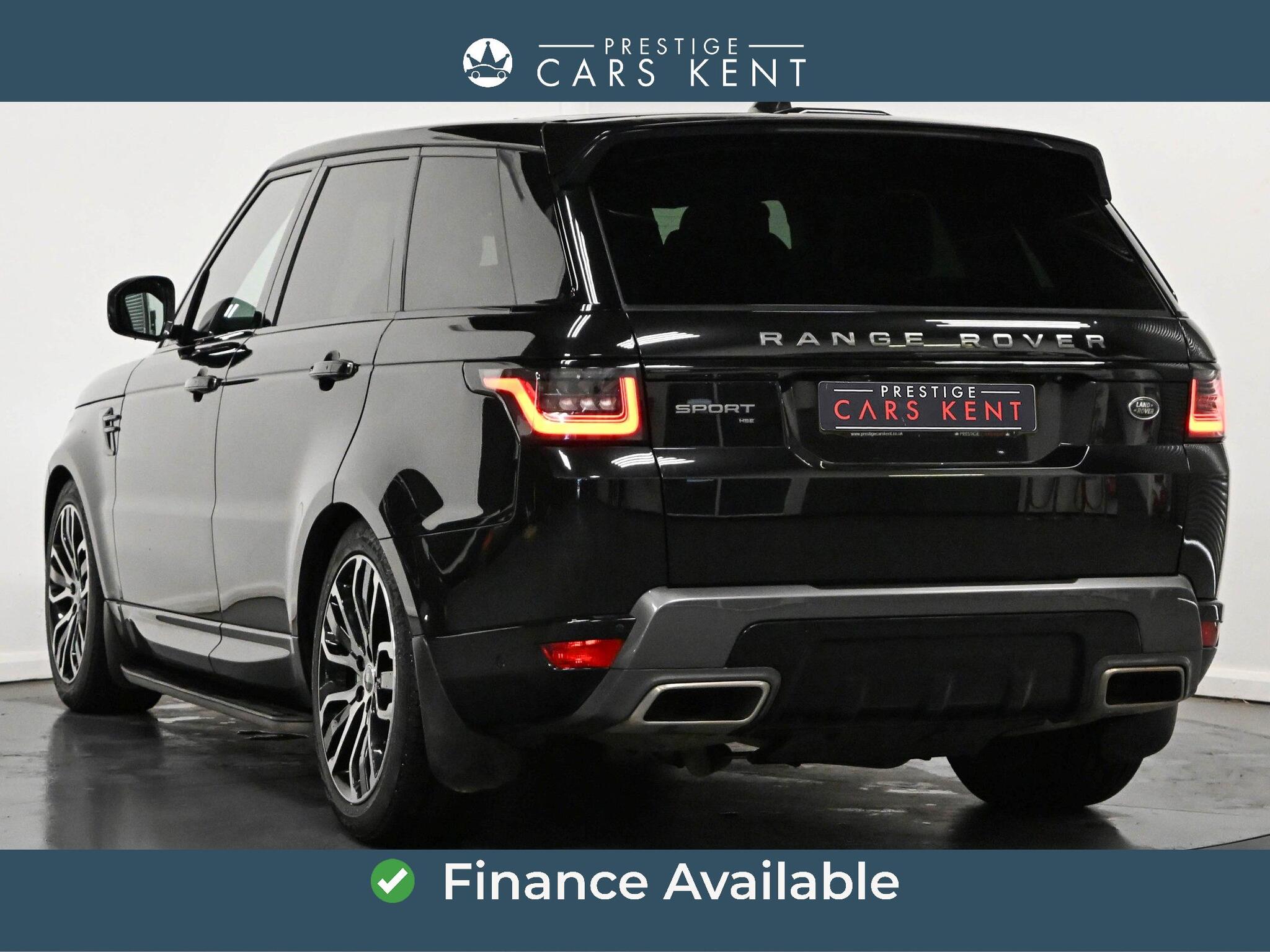 Land Rover Range Rover Sport view 3