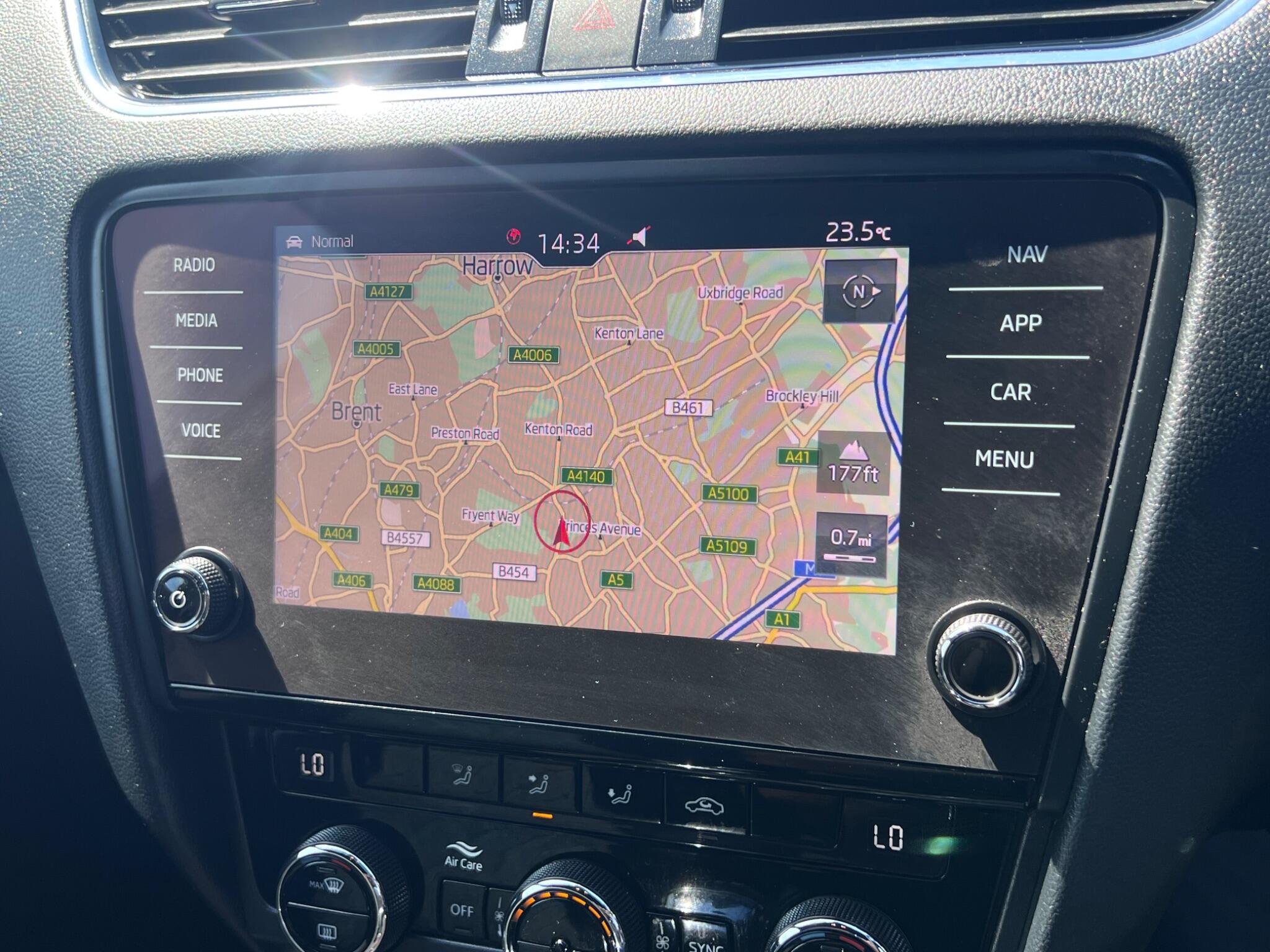 Skoda Octavia view 24