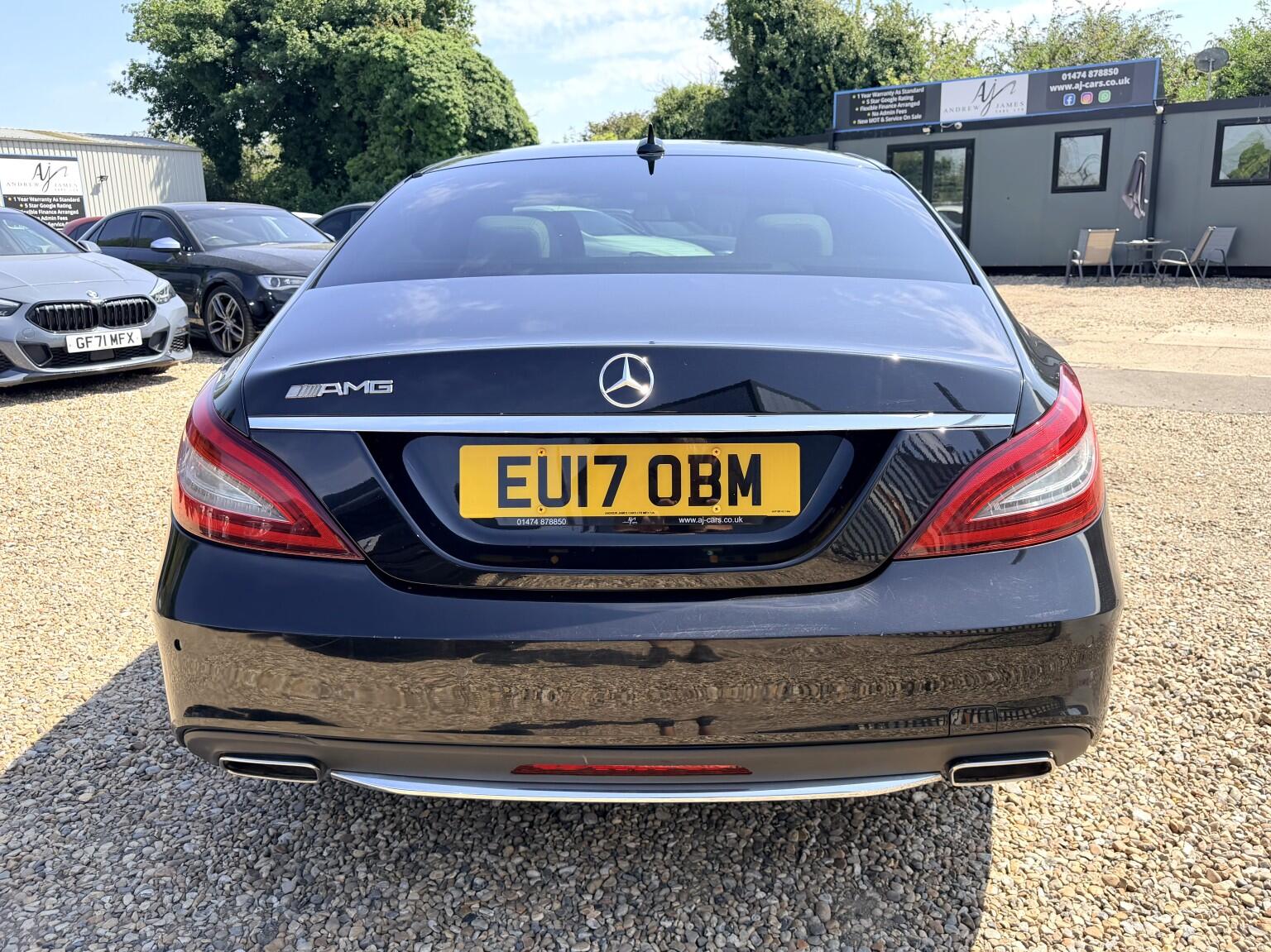 Mercedes-Benz CLS view 5